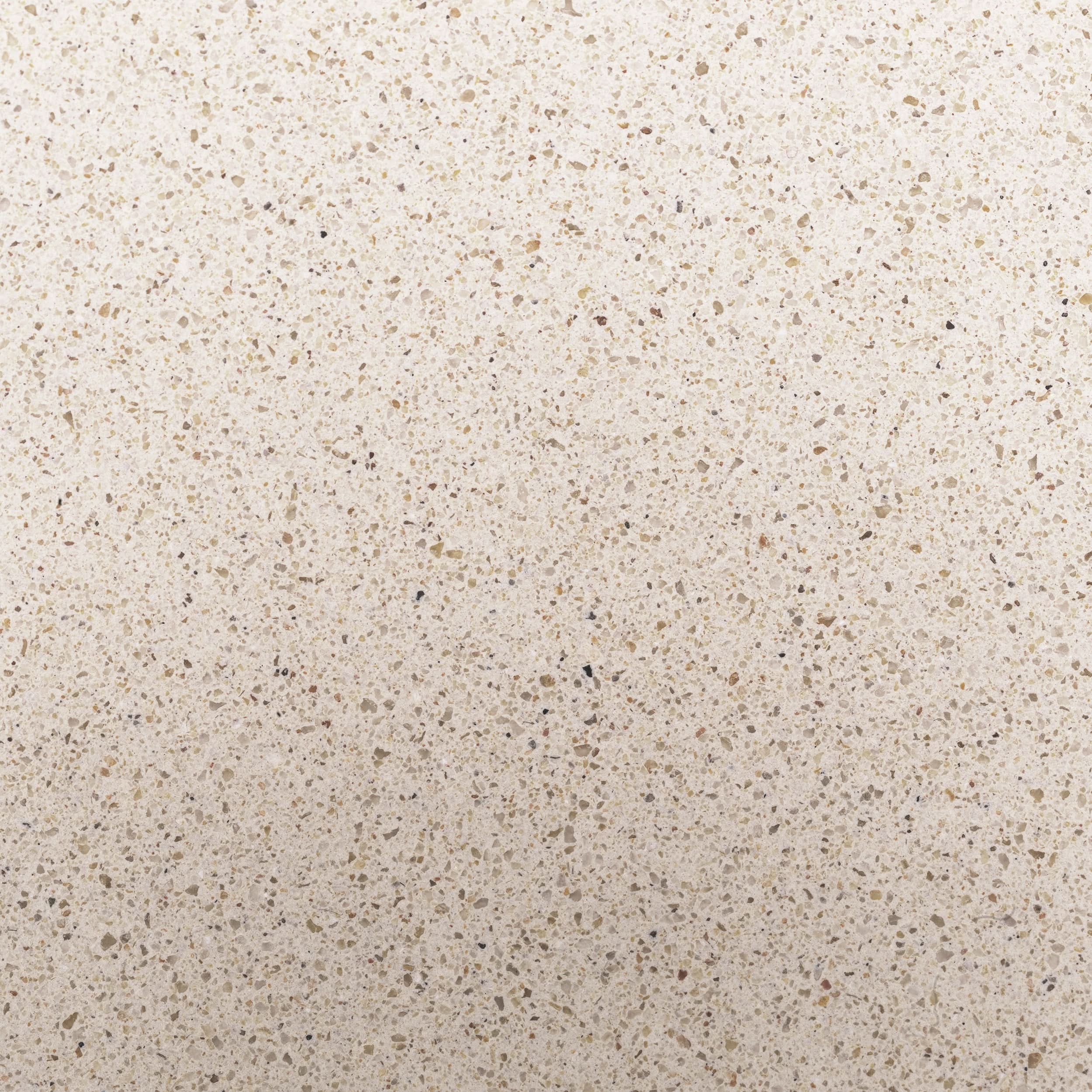 Eichholtz Outdoor Beistelltisch Vitalis – Creme | Glasfaserverstärkter Beton Outdoor Beistelltisch rund Eichholtz