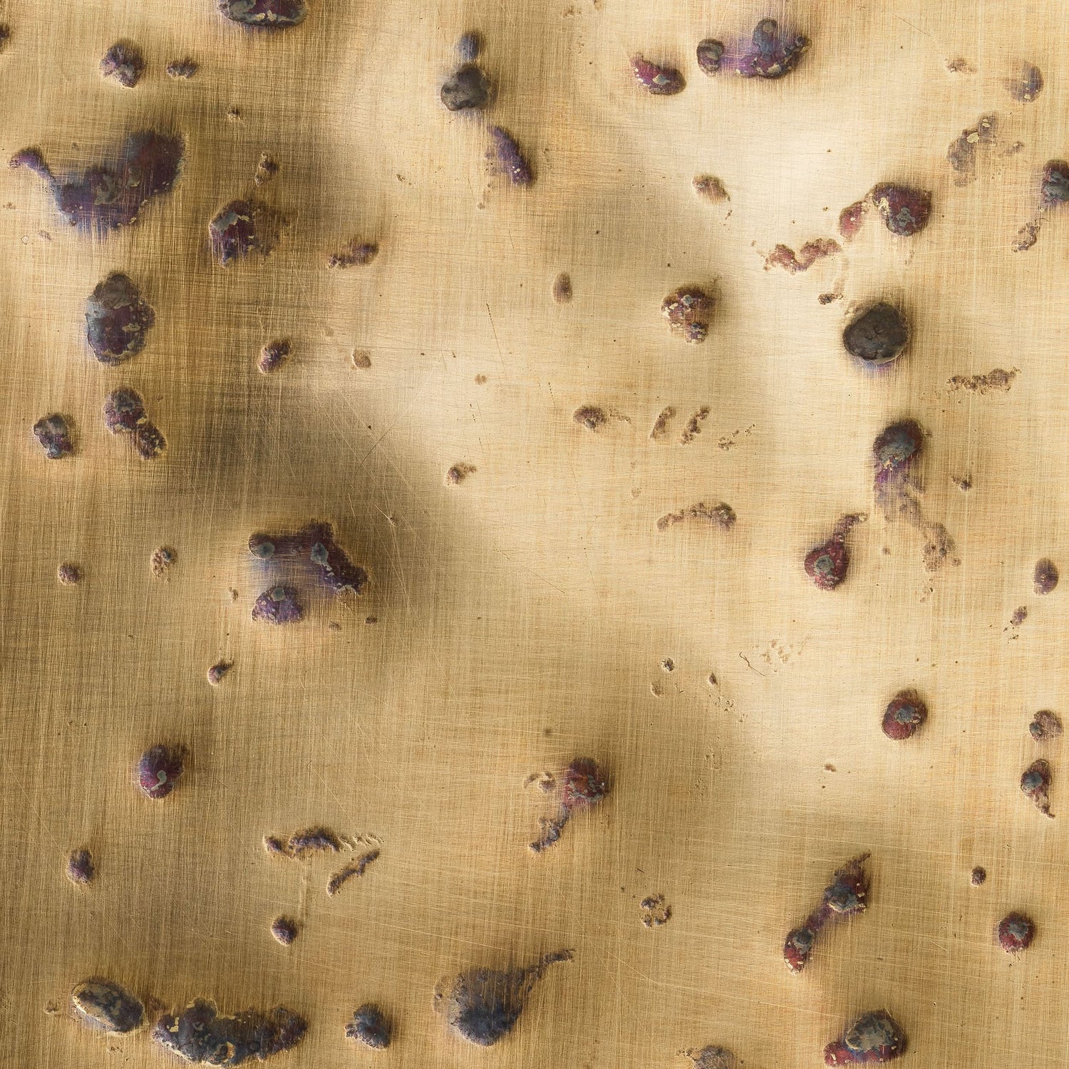 Eichholtz Couchtisch Drayton – gehämmertes Vintage-Messing Couchtisch eckig Eichholtz