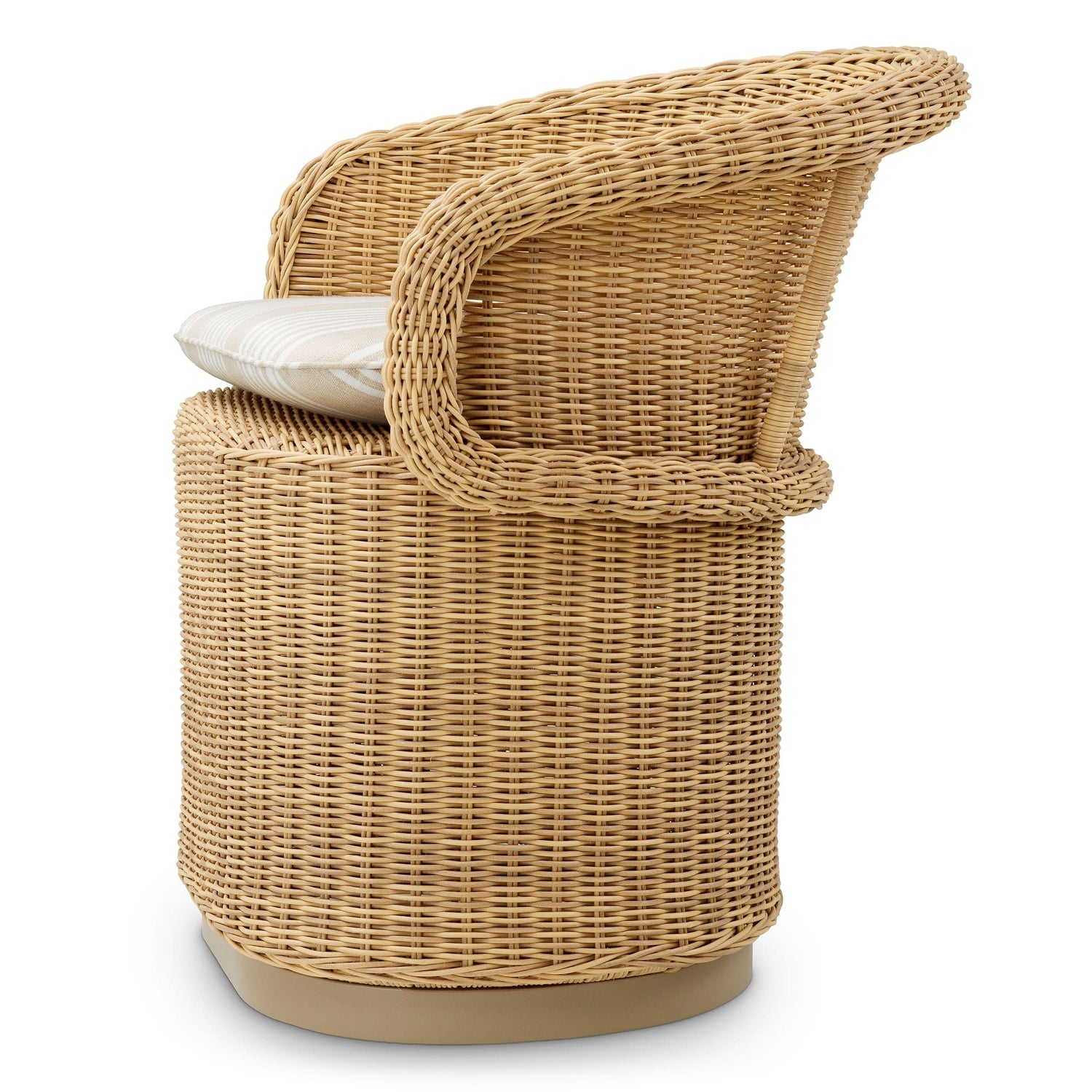Eichholtz Outdoor Essstuhl San Remo – Kunstrattan | Saville Beige | Geflecht Outdoor Stuhl Eichholtz