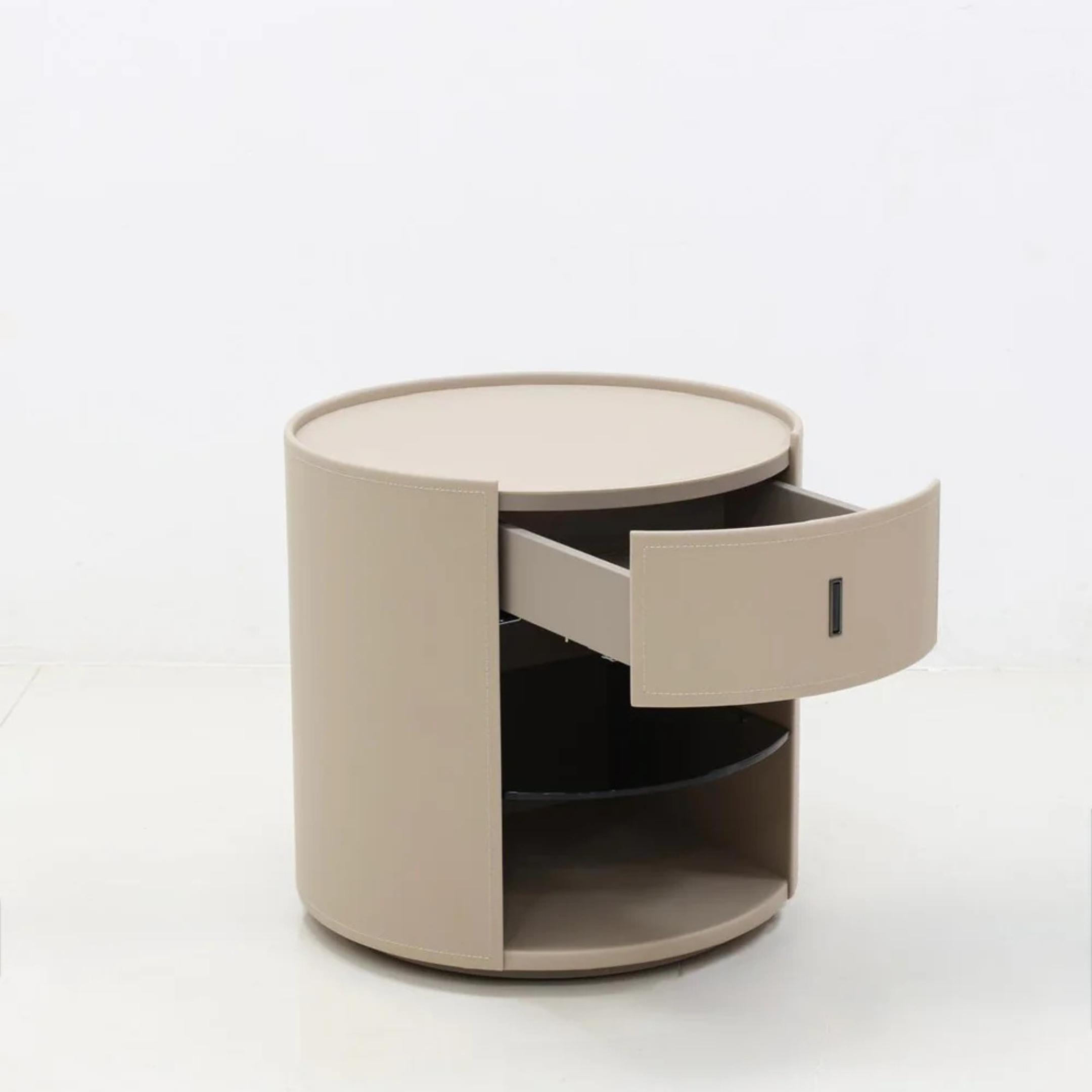 The Grand CELINE Nachttisch Nachttisch The Grand Collection