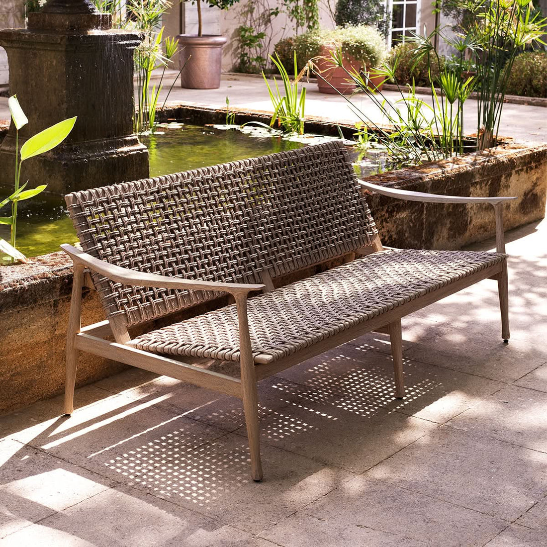 Eichholtz Outdoor Sofa Manzo – Aged Teak | Greige Rope Outdoor Sofa Eichholtz