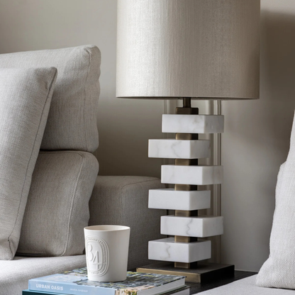 The Grand Collection MAYFAIR Tischleuchte – Marmor &amp; Bronze
