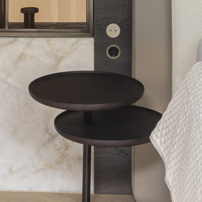 The Grand CHLOE Beistelltisch – Massivholz Eiche | Bronze Beistelltisch rund The Grand Collection