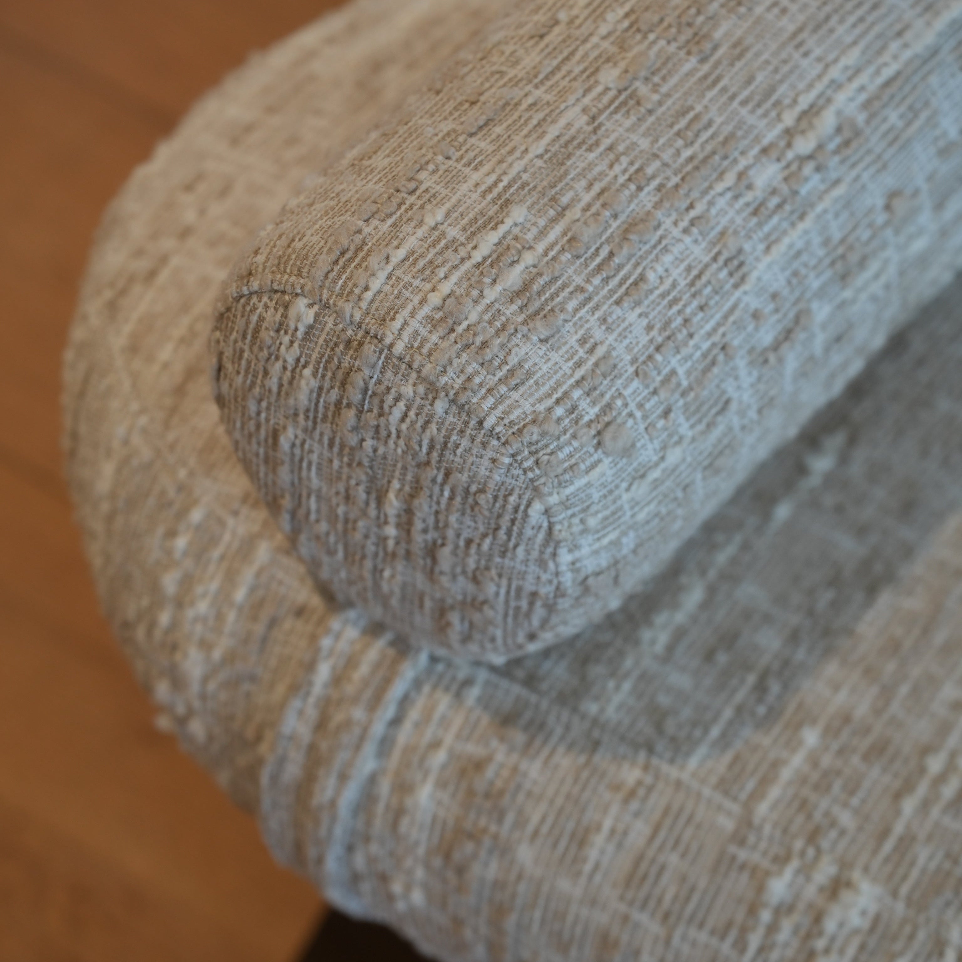 Richmond Interiors Sofa Geneva (Beige) Polsterbank Richmond Interiors