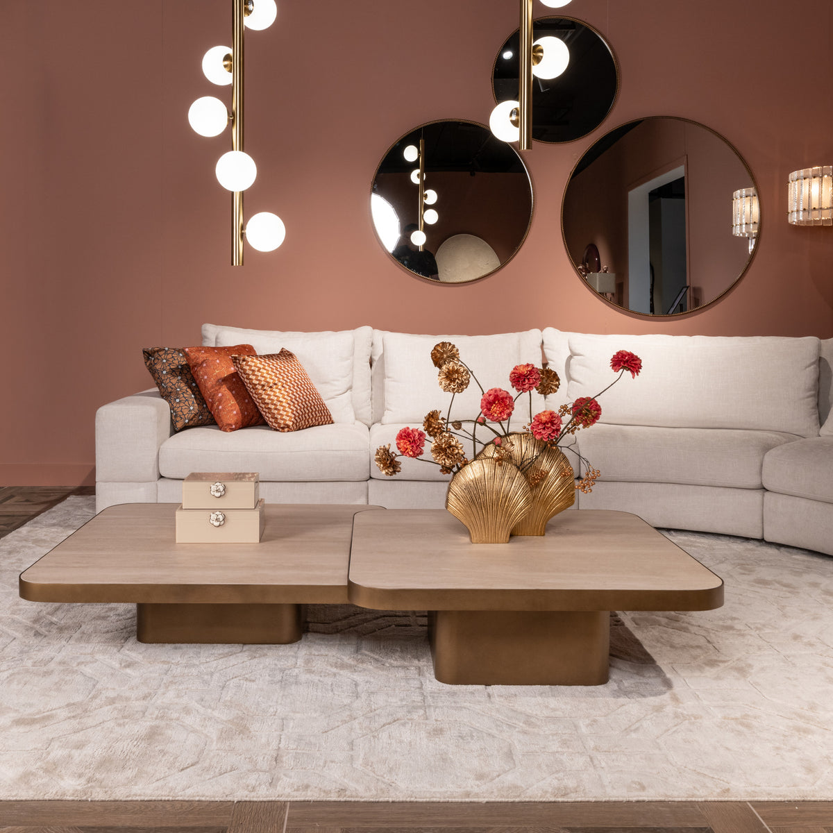 Richmond Interiors Couchtisch Claridge beige 70x70 (cumulus) Richmond Interiors