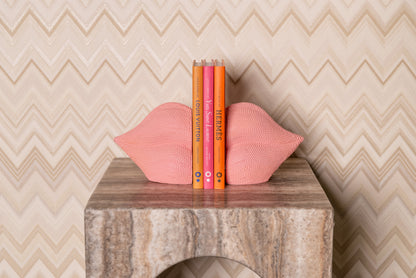Stolik boczny Richmond Interiors Dulce w kolorze szarym
