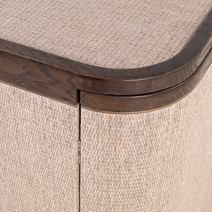 Kredens Richmond Interiors Willox beżowy 4-drzwiowy