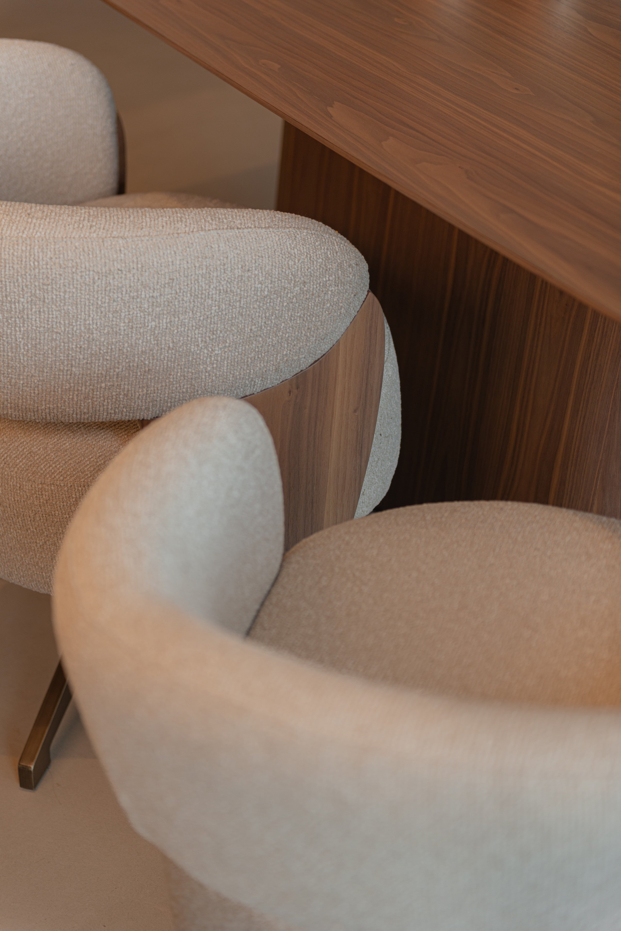 Richmond Interiors Esszimmerstuhl Pollux lodge desert walnut Esszimmerstuhl Richmond Interiors