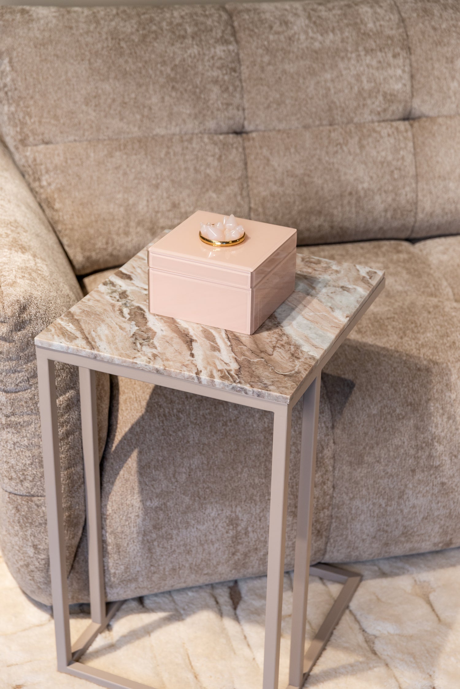 Richmond Interiors Beistelltisch Fairfax clay Beistelltisch Richmond Interiors