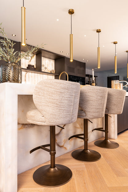 Richmond Interiors Barhocker Amely natural softweave swivel Richmond Interiors