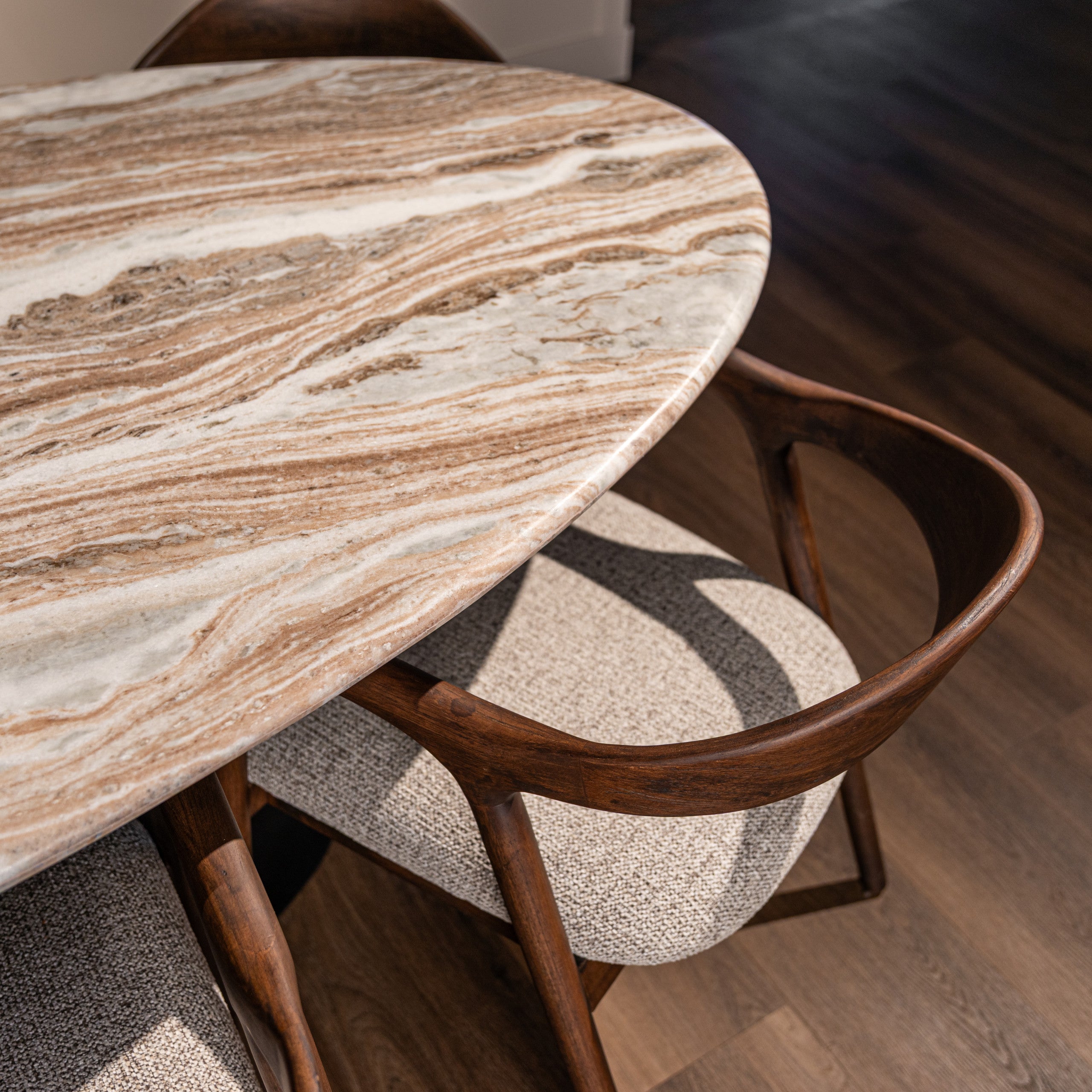 Richmond Interiors Esstisch Rashford Blush beige oval 200 Esstisch Richmond Interiors