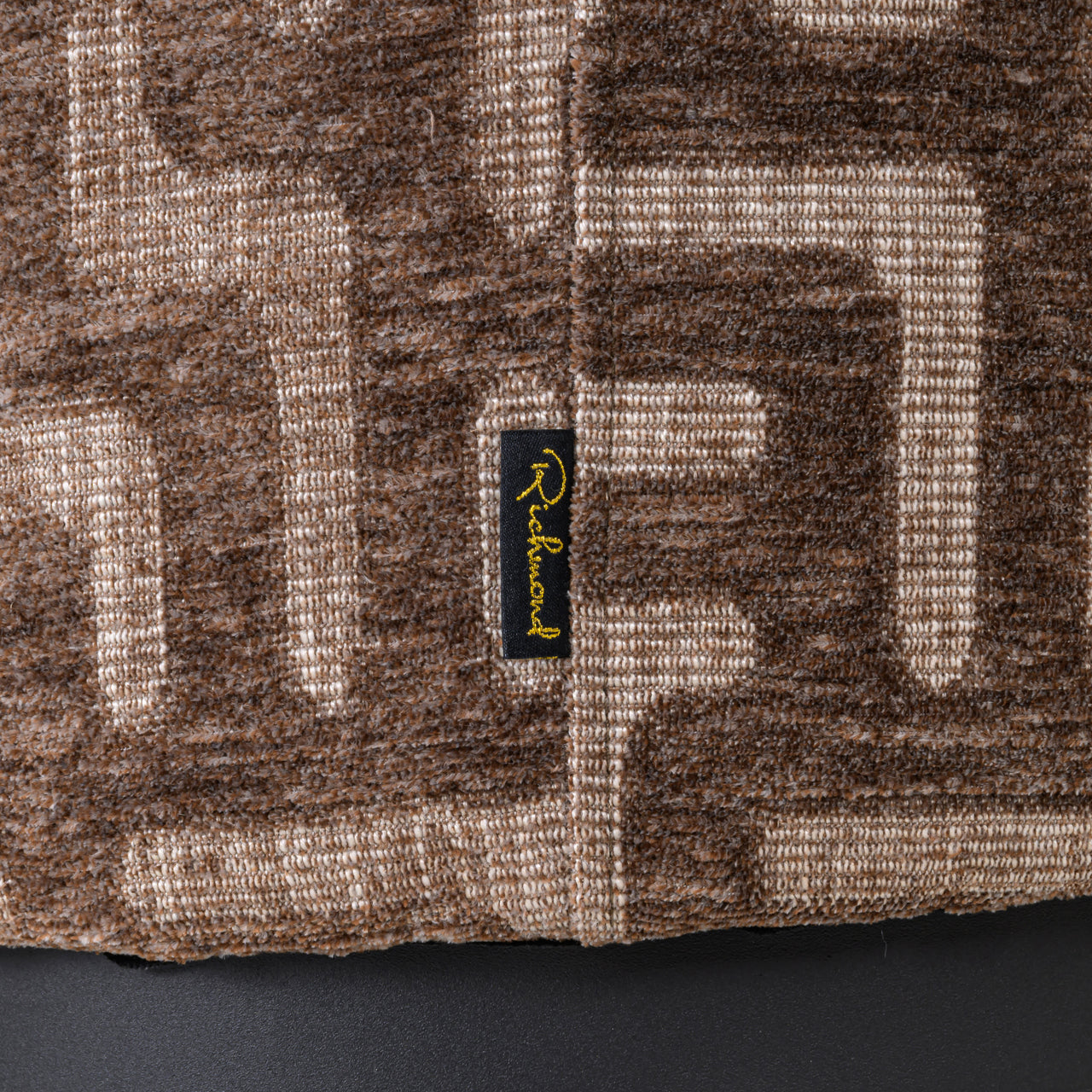 Richmond Interiors Hocker &amp; Fußbank Lexie brown labyrinth 45Ø Hocker &amp; Fußbank Richmond Interiors
