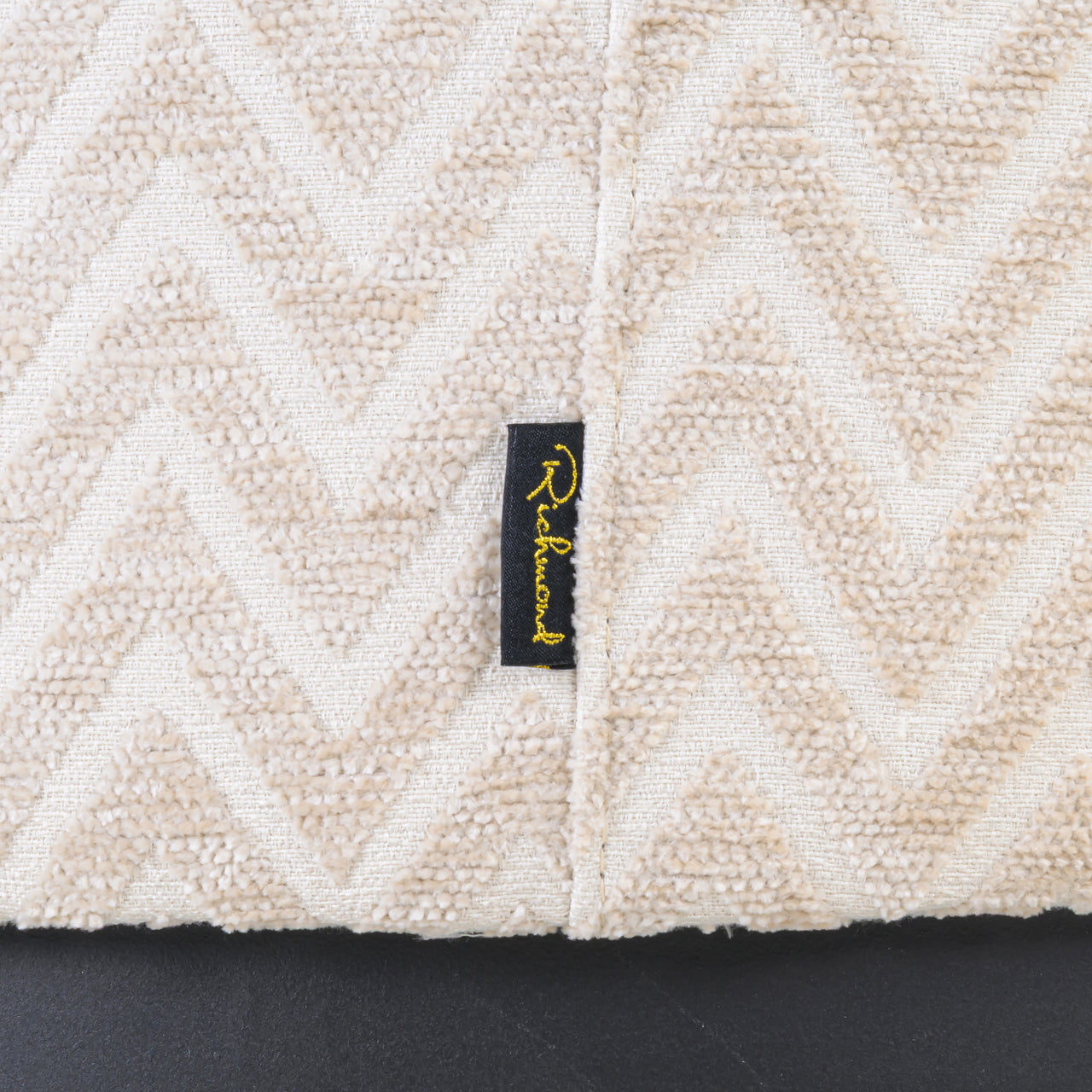 Richmond Interiors Hocker &amp; Fußbank Lexie beige chevron 70Ø Hocker &amp; Fußbank Richmond Interiors