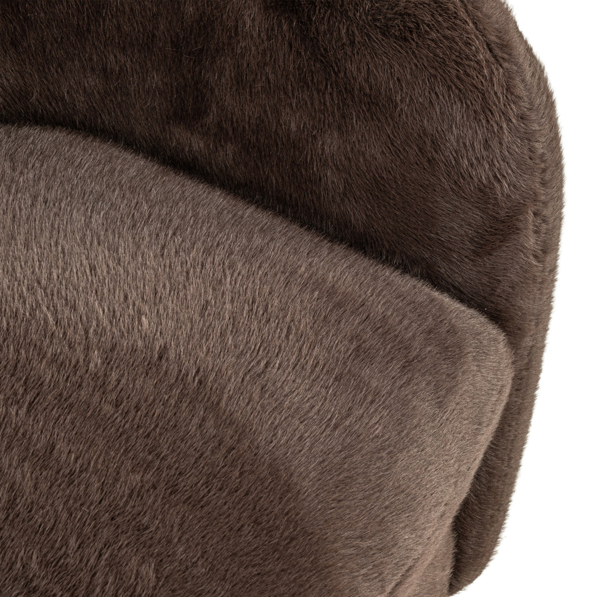Richmond Interiors Lounge Stuhl Colmar chocolat fluffy swivel Richmond Interiors