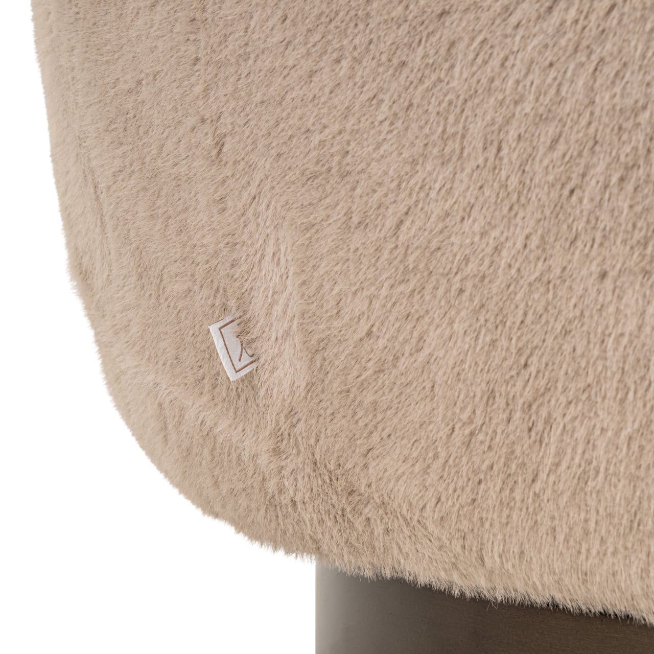 Richmond Interiors Lounge Stuhl Colmar khaki fluffy swivel Richmond Interiors