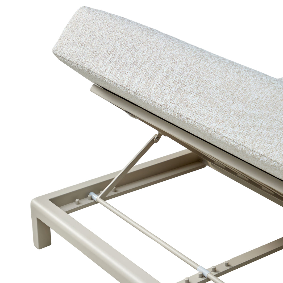 Richmond Interiors Outdoor Liege Kempinski ecru double