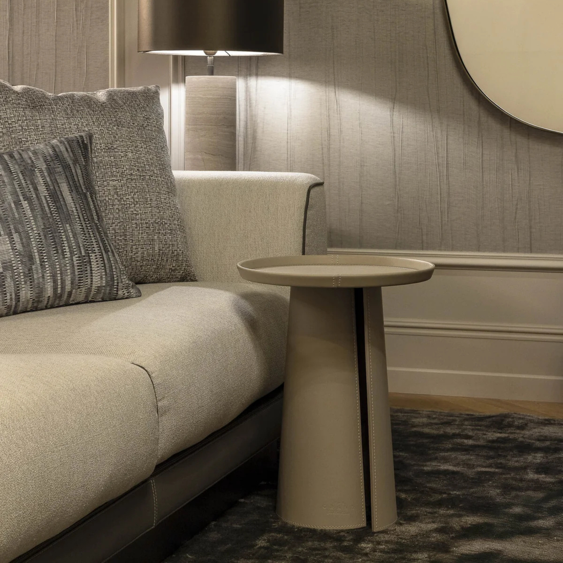 The Grand BELLAGIO Beistelltisch Rund – Craie / Greige Beistelltisch rund The Grand Collection