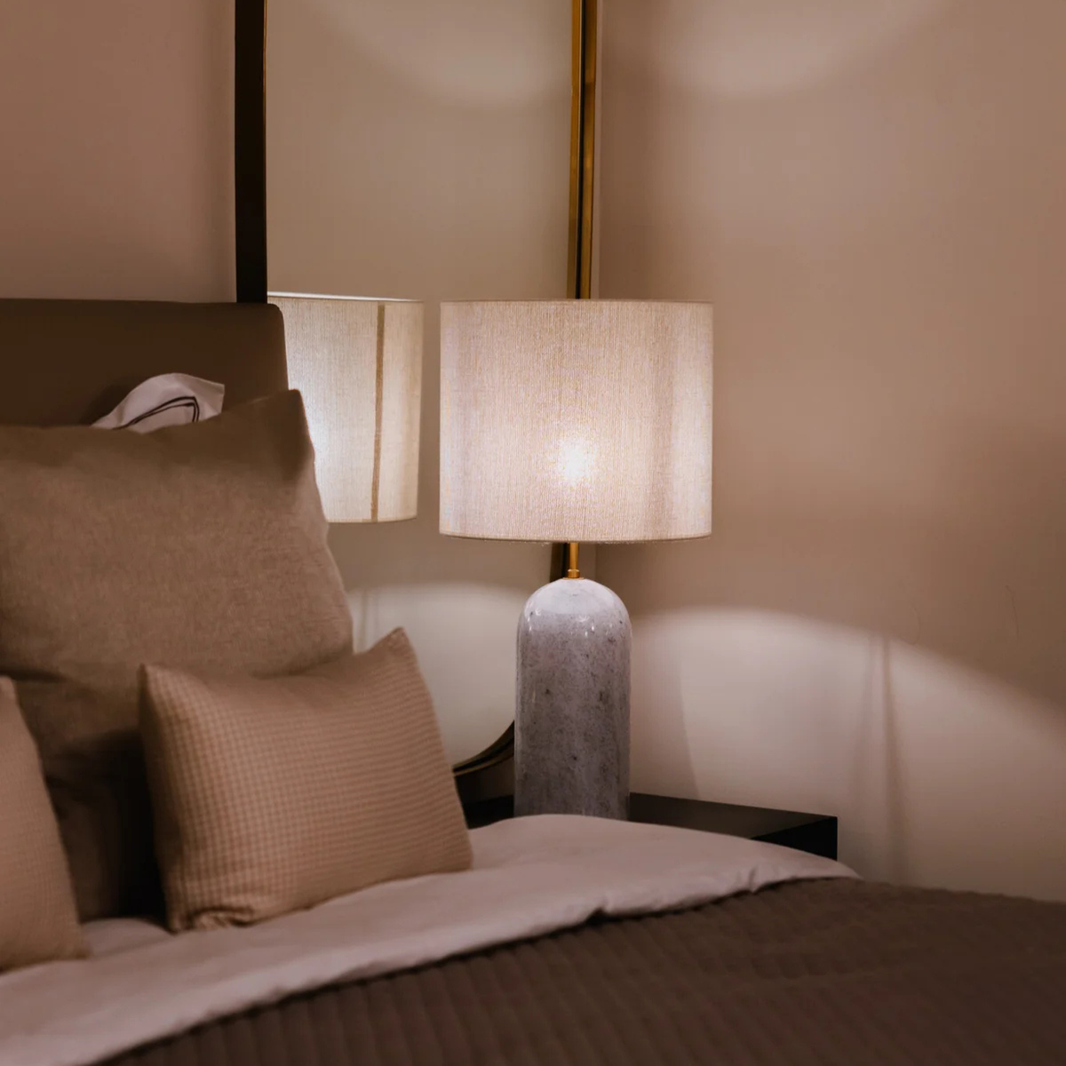 The Grand Collection VERONA Tischleuchte – Marmor Tischlampe The Grand Collection