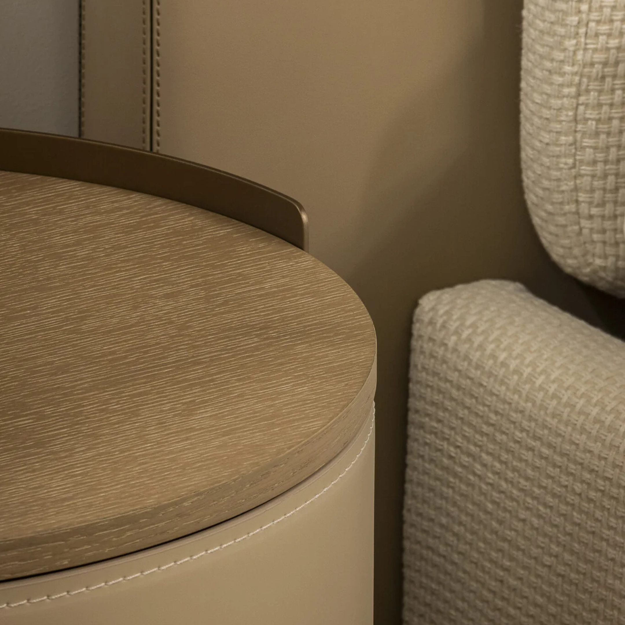 The Grand ROMEO Nachttisch Nachttisch The Grand Collection