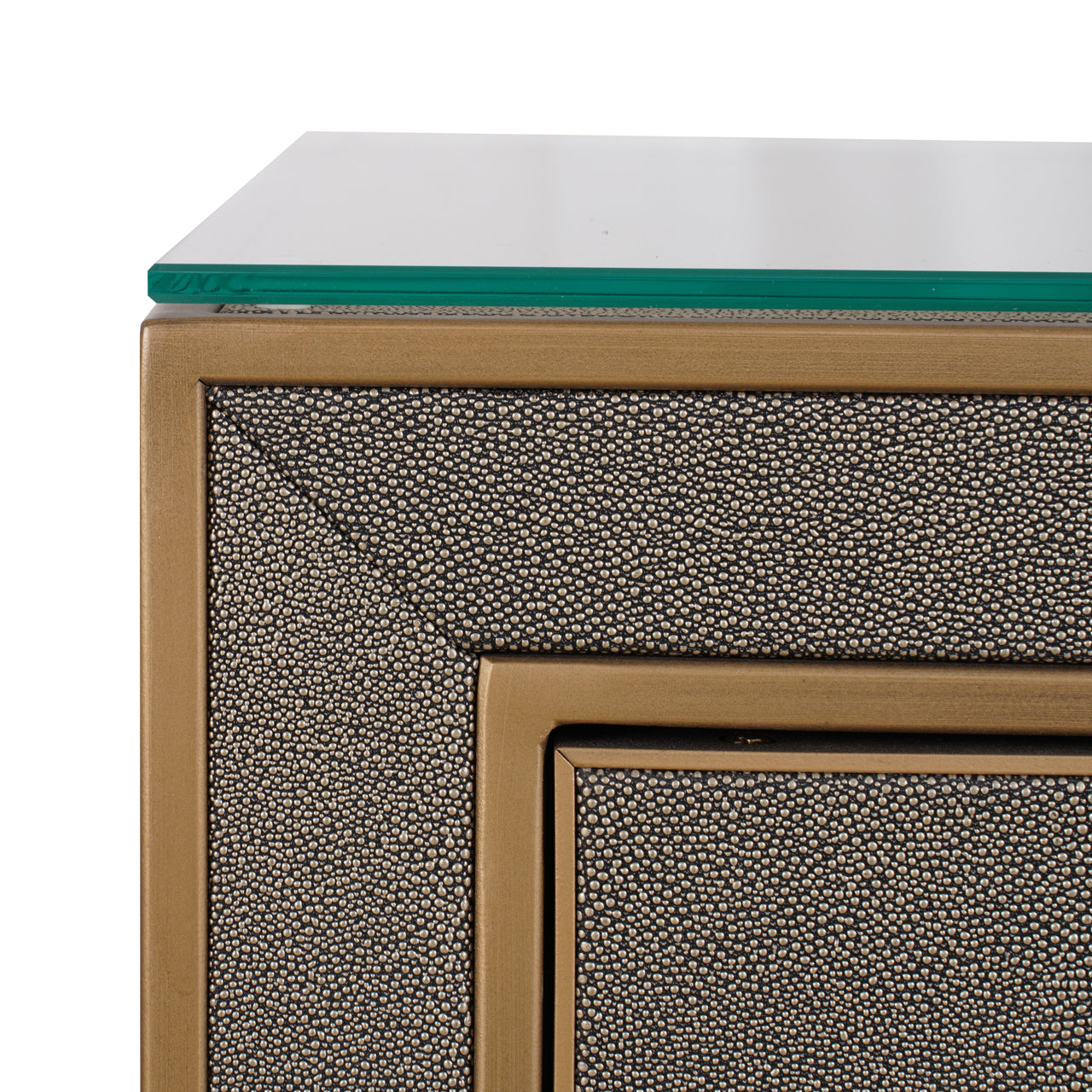 Richmond Interiors Nachttisch Bloomville brass shagreen incl. glass top Nachttisch Richmond Interiors