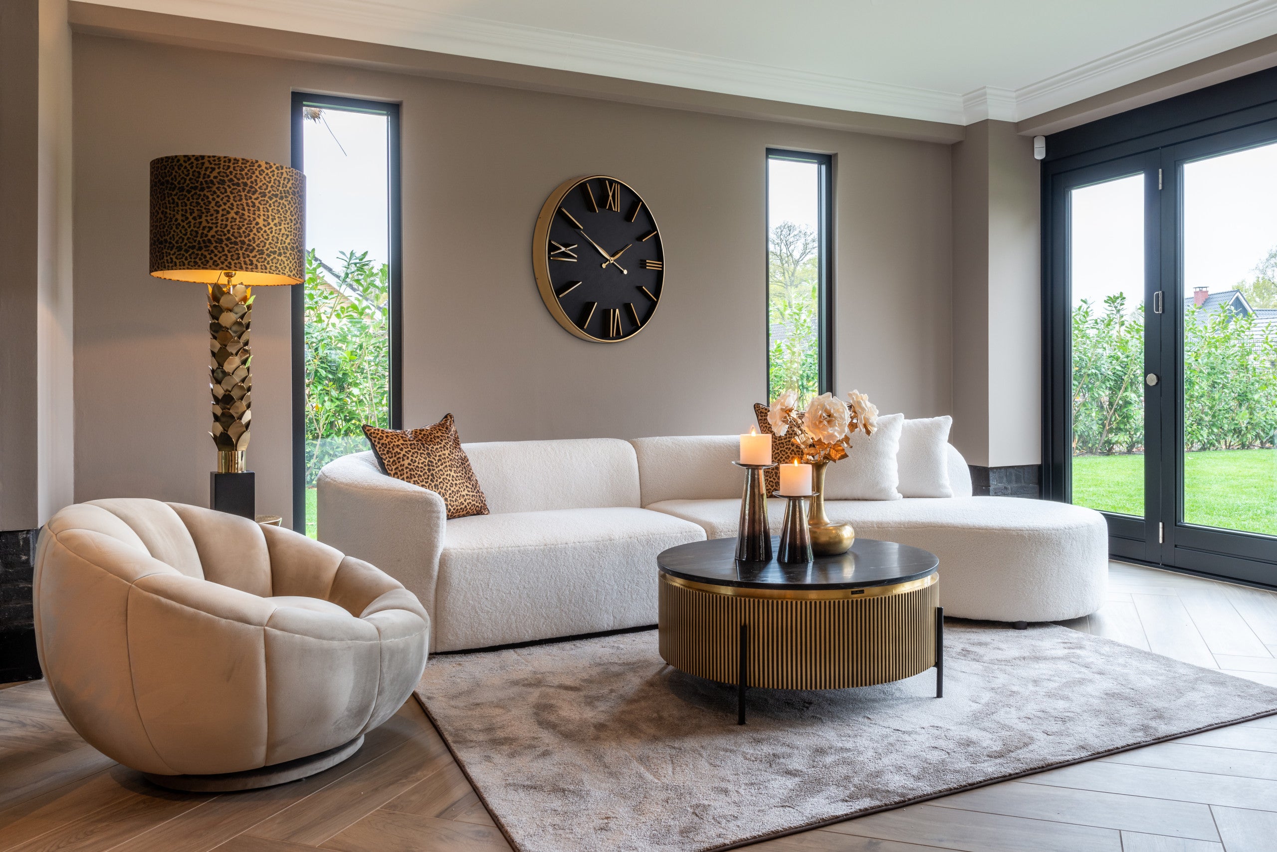 Richmond Interiors Couchtisch Ironville gold 90Ø Couchtisch Richmond Interiors