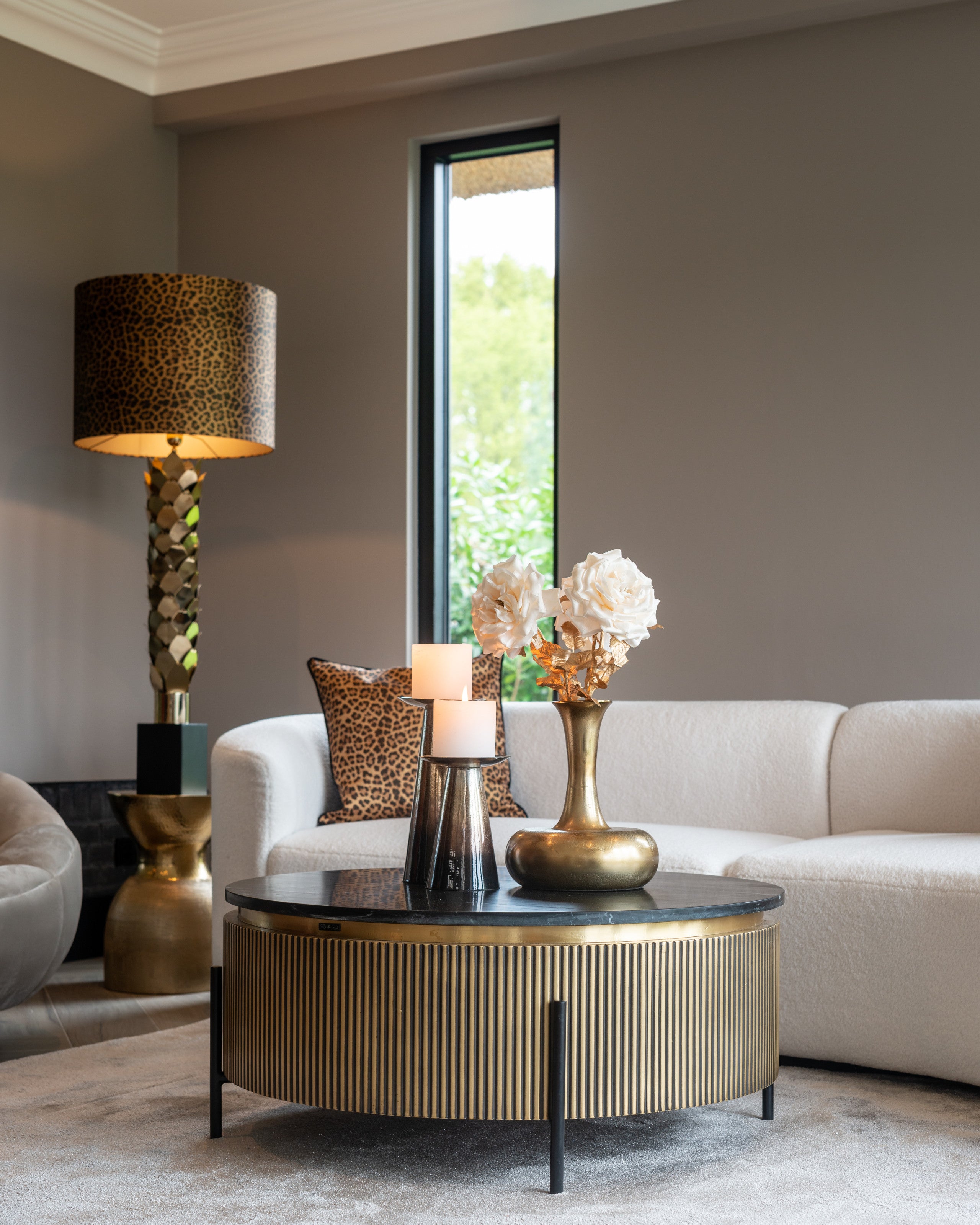 Richmond Interiors Couchtisch Ironville gold 90Ø Couchtisch Richmond Interiors