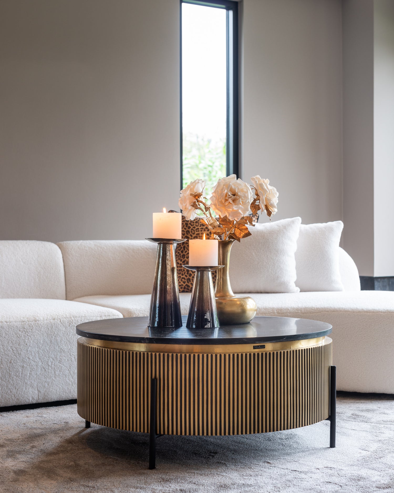 Richmond Interiors Couchtisch Ironville gold 90Ø Couchtisch Richmond Interiors