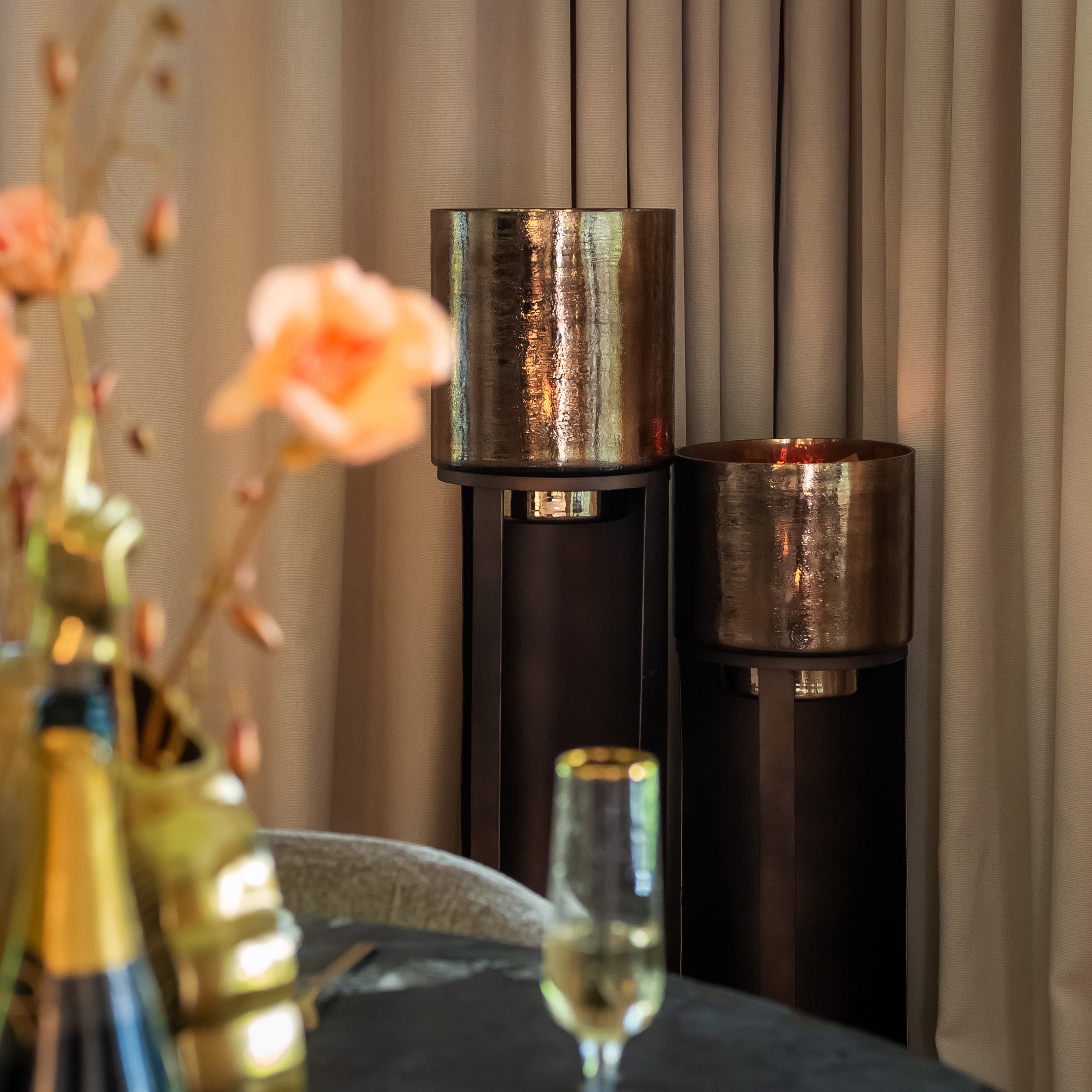 Richmond Interiors Esstisch Collada black/gold 130Ø Esstisch Richmond Interiors