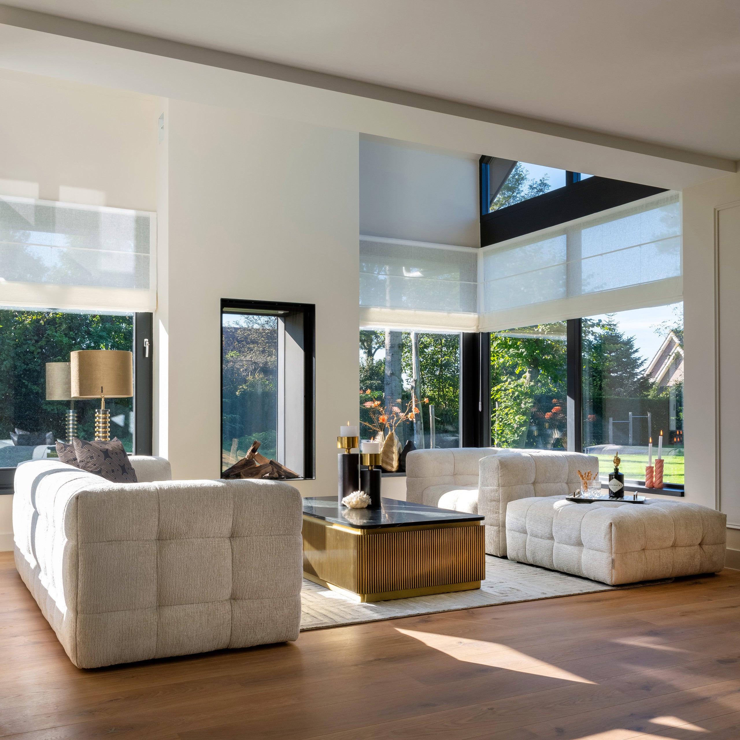 Richmond Interiors Couchtisch Ironville gold