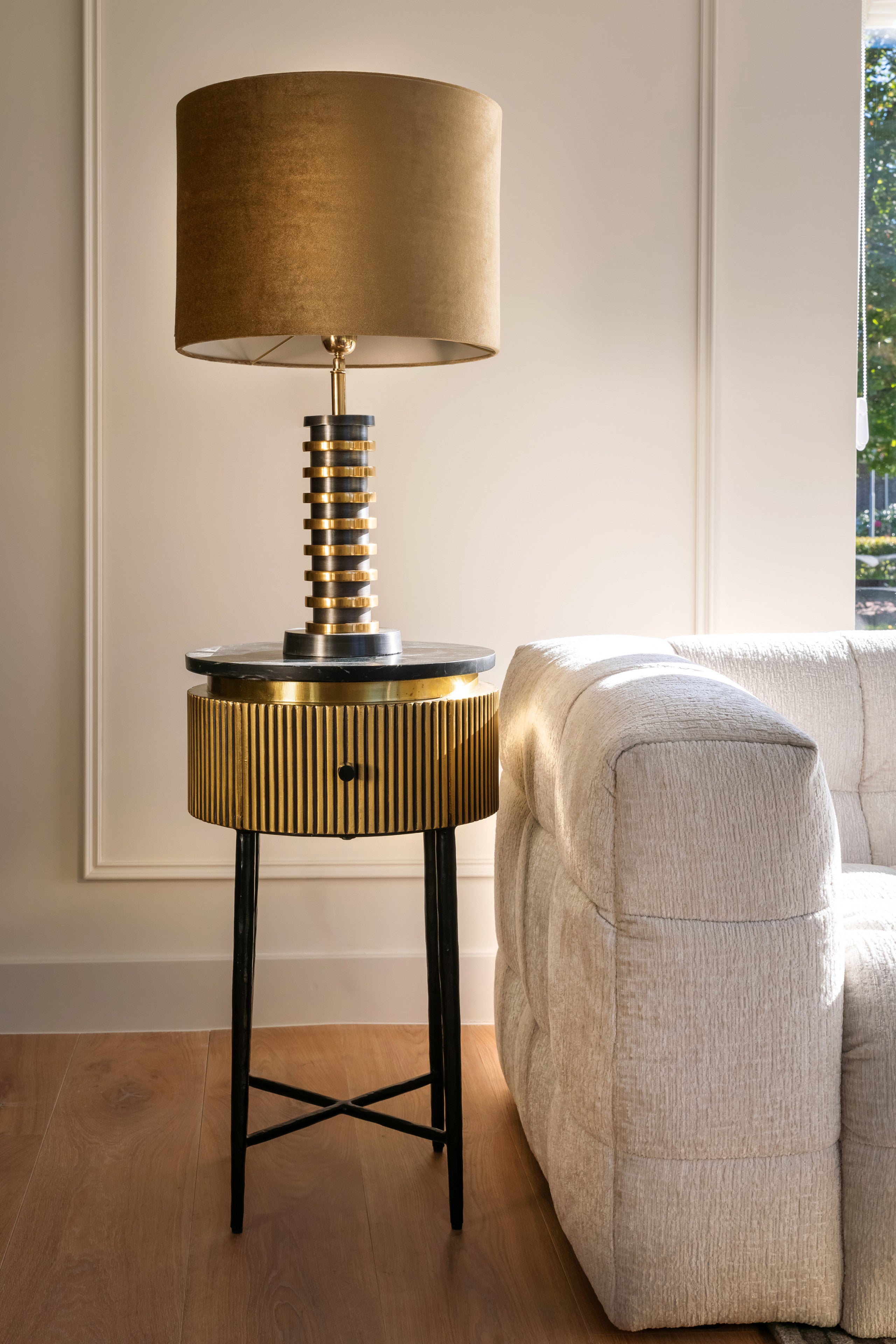 Richmond Interiors Beistelltisch Ironville gold Beistelltisch Richmond Interiors