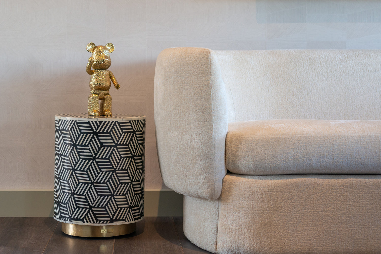 Richmond Interiors Dekoratives Objekt Bear gold standing Dekoratives Objekt Richmond Interiors