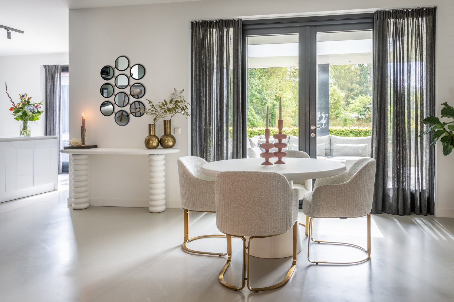 Richmond Interiors Esstisch Bloomstone white 130Ø