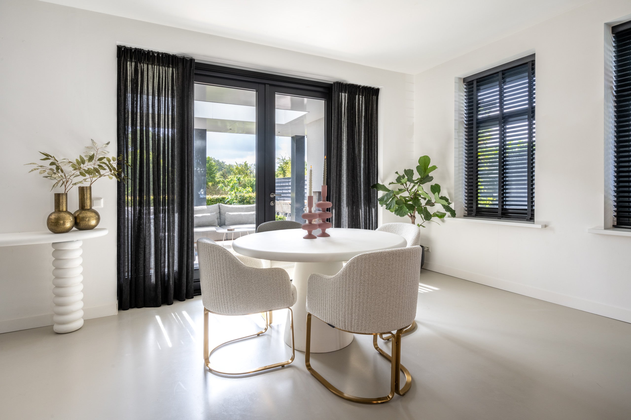 Richmond Interiors Esstisch Bloomstone white 130Ø