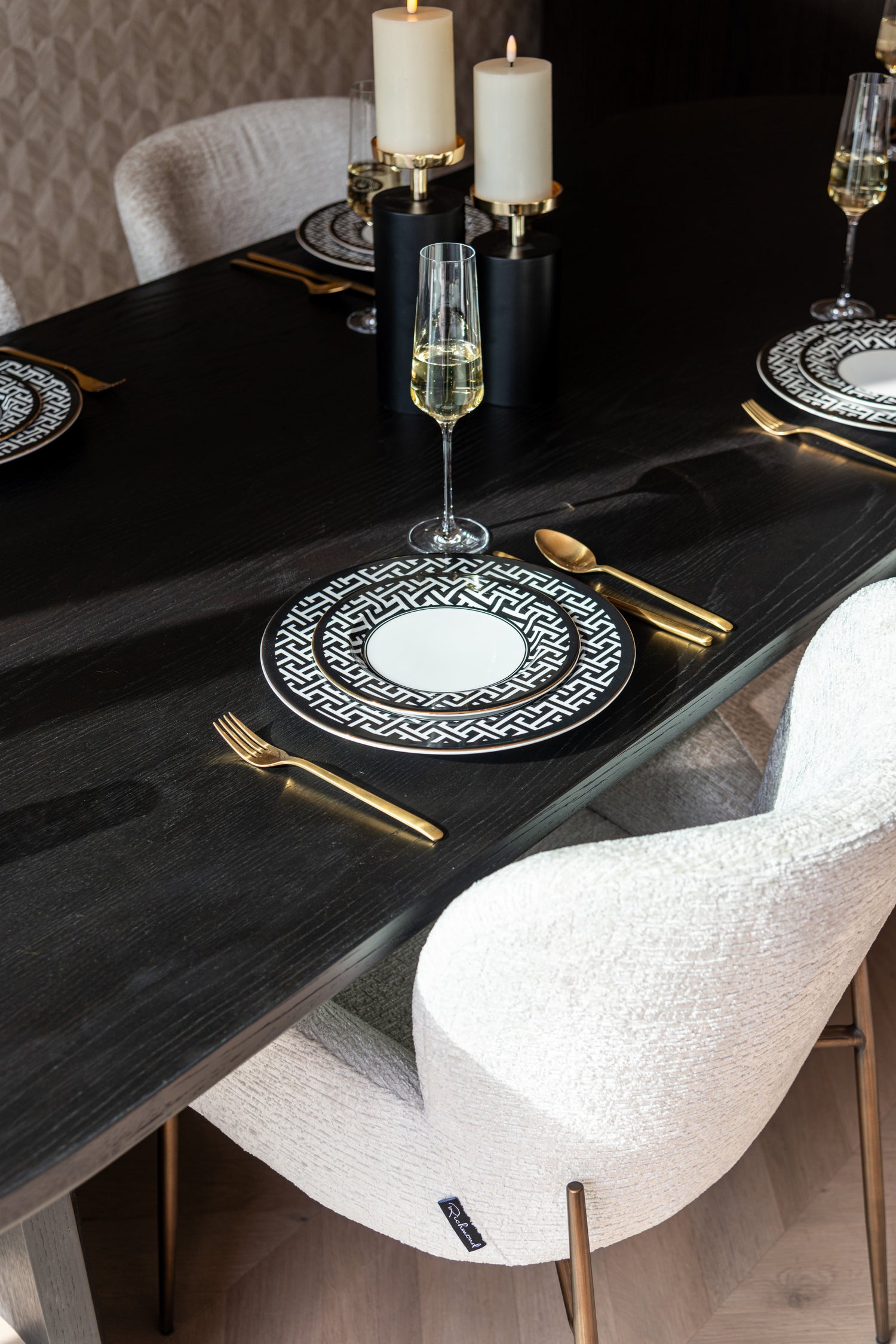 Richmond Interiors Kerzenhalter Caya black/gold small Kerzenhalter Richmond Interiors