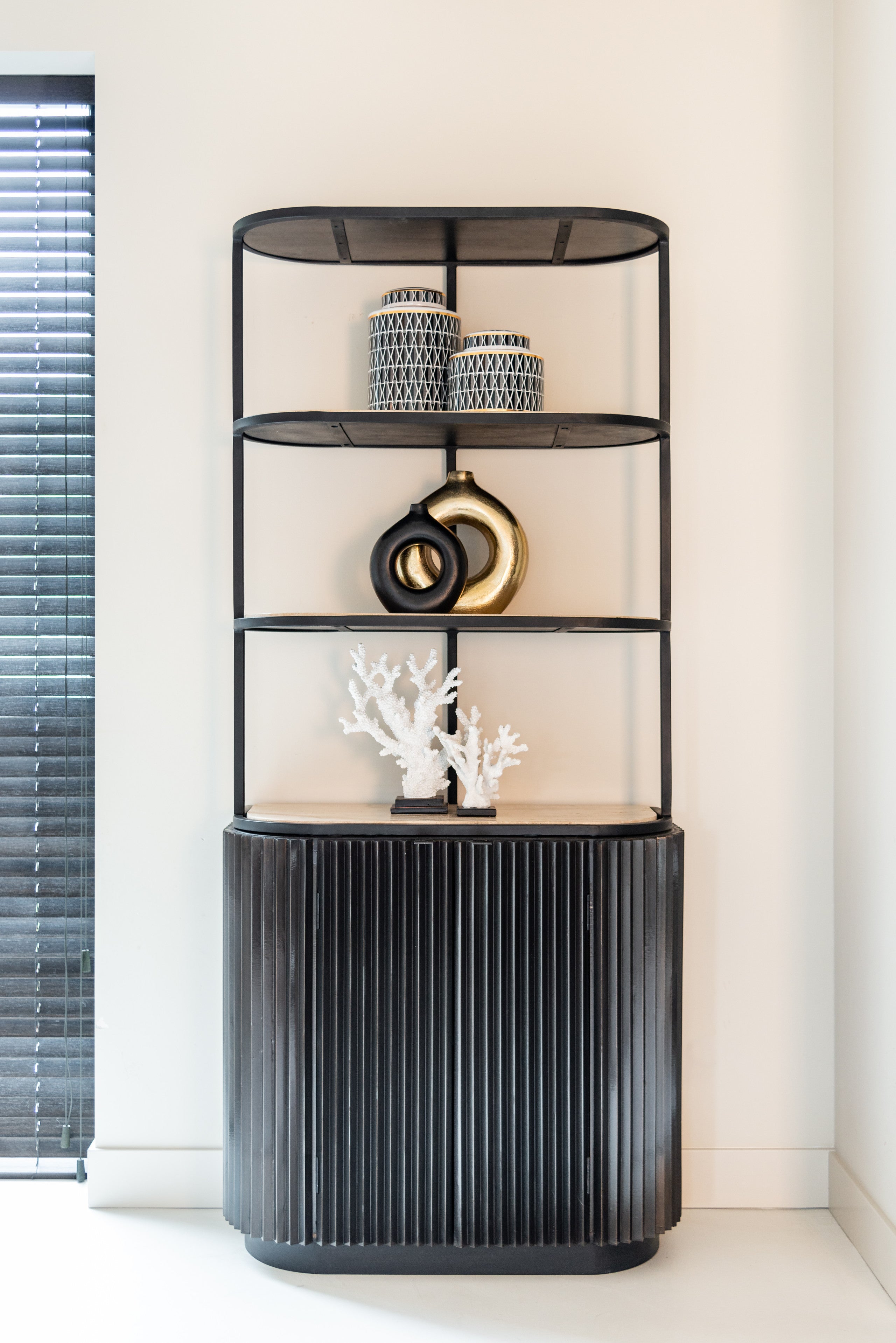 Richmond Interiors Vase Felice black