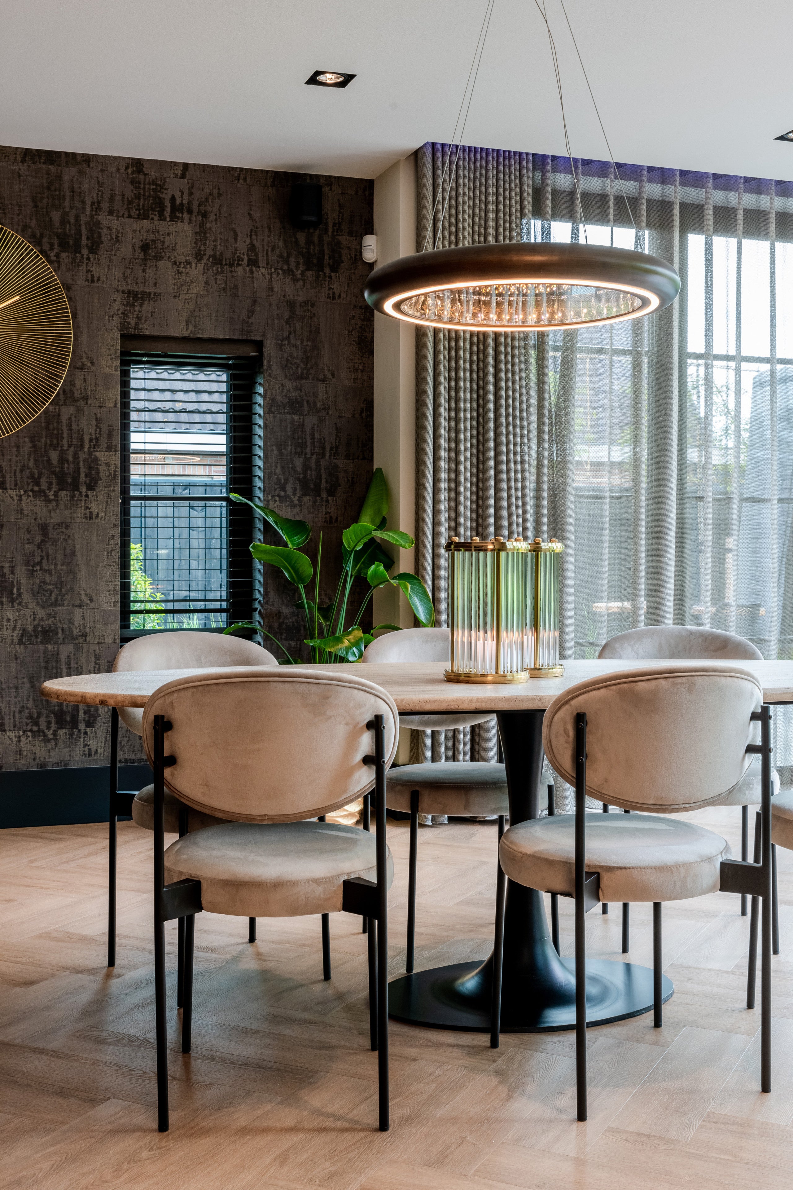Richmond Interiors Esstisch Hampton black oval 230 Esstisch Richmond Interiors