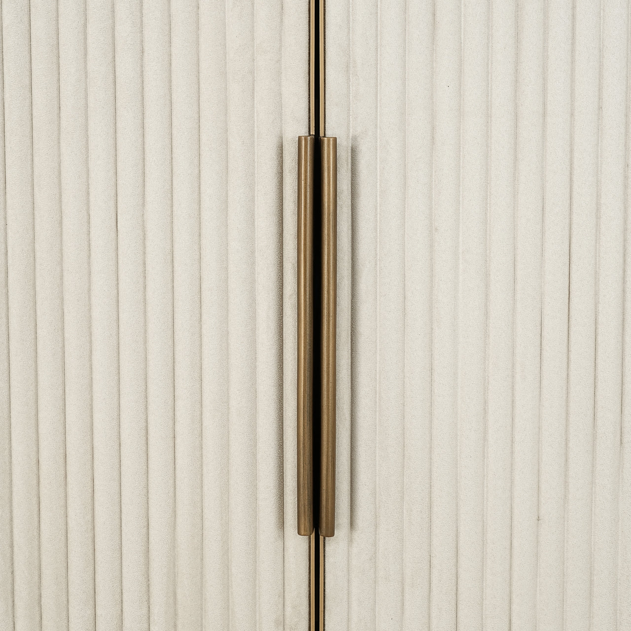 Richmond Interiors Schrank Tivoli white Schrank Richmond Interiors