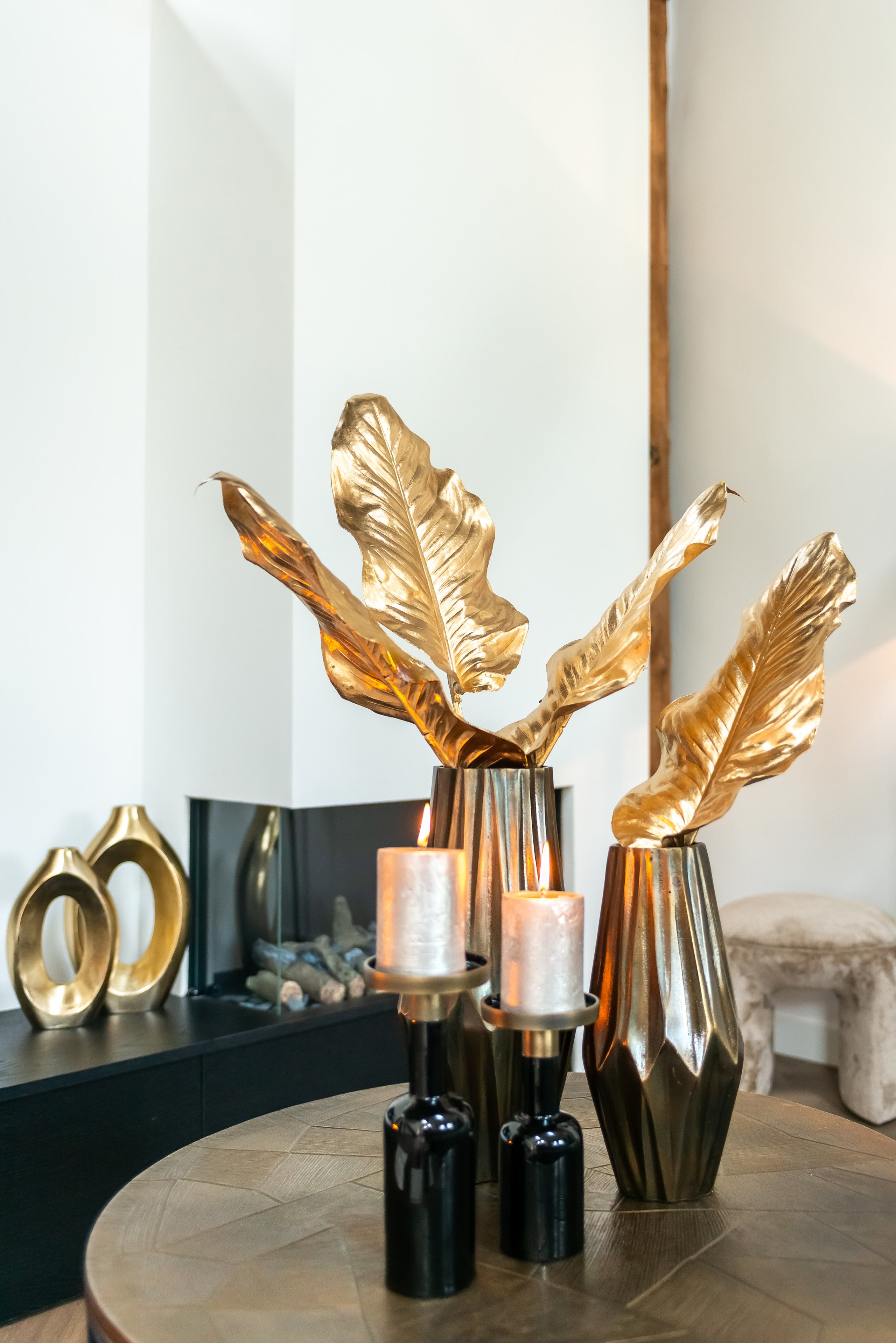 Richmond Interiors Vase Alma brushed gold small