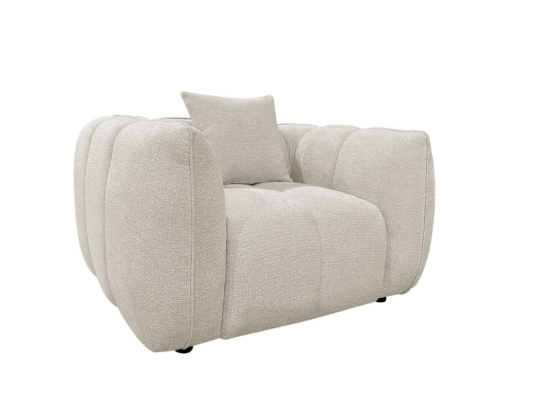 Richmond Interiors – Lounge Sessel Jezebel cream fancy