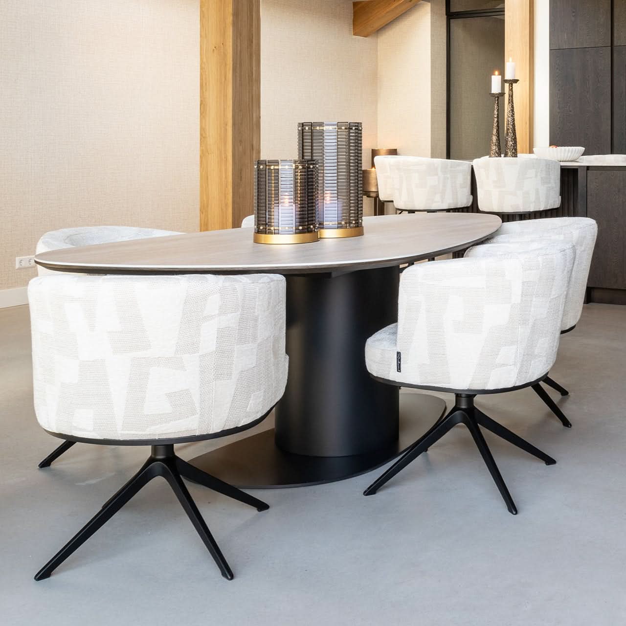 Richmond Interiors Drehsessel Cheyenne – Beige Graffic mit 360° Funktion Esszimmerstühle Richmond Interiors