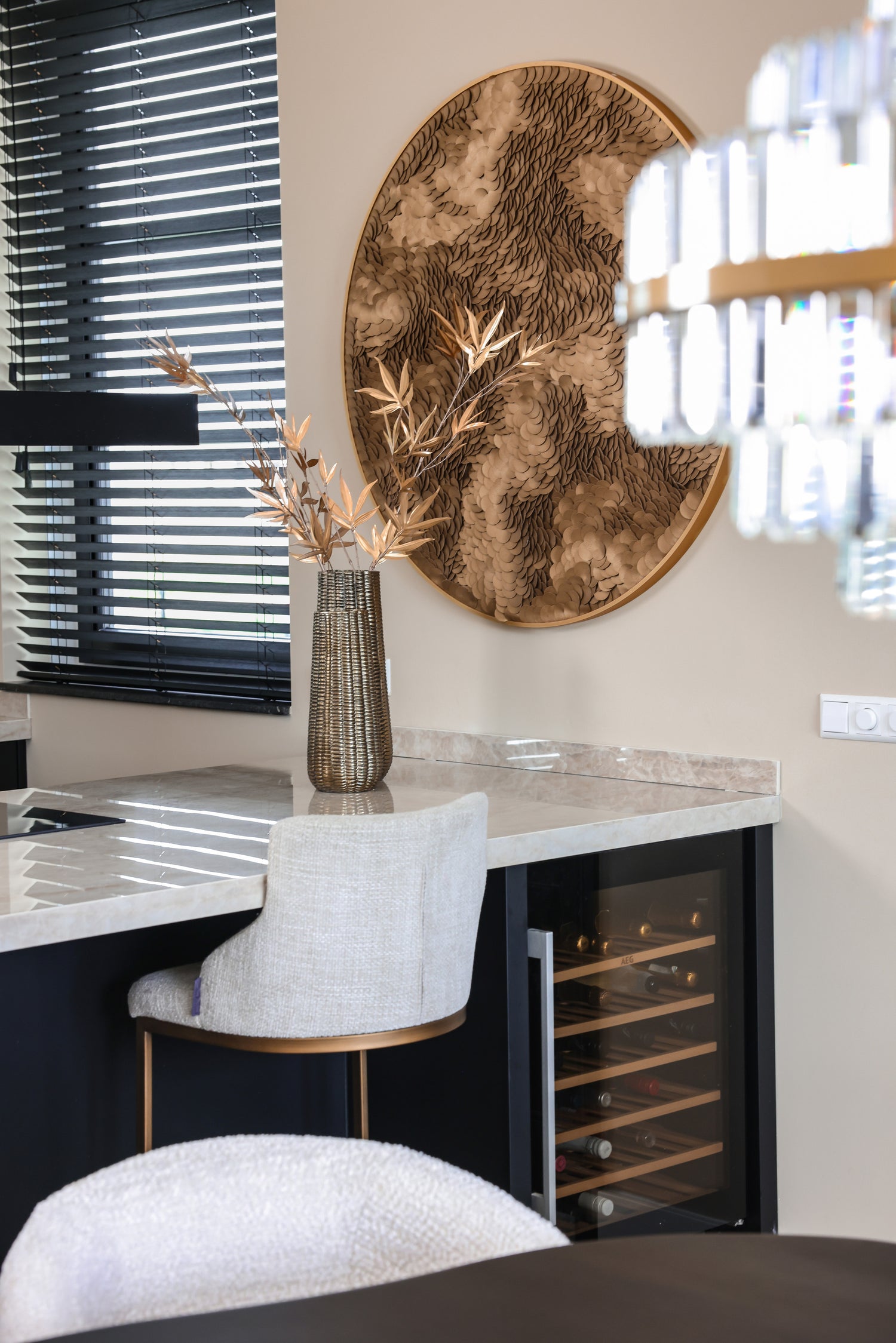 Richmond Interiors Wandkunst Bloom gold