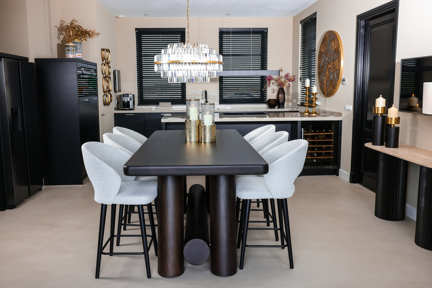 Richmond Interiors - Buffet en travertin Hampton