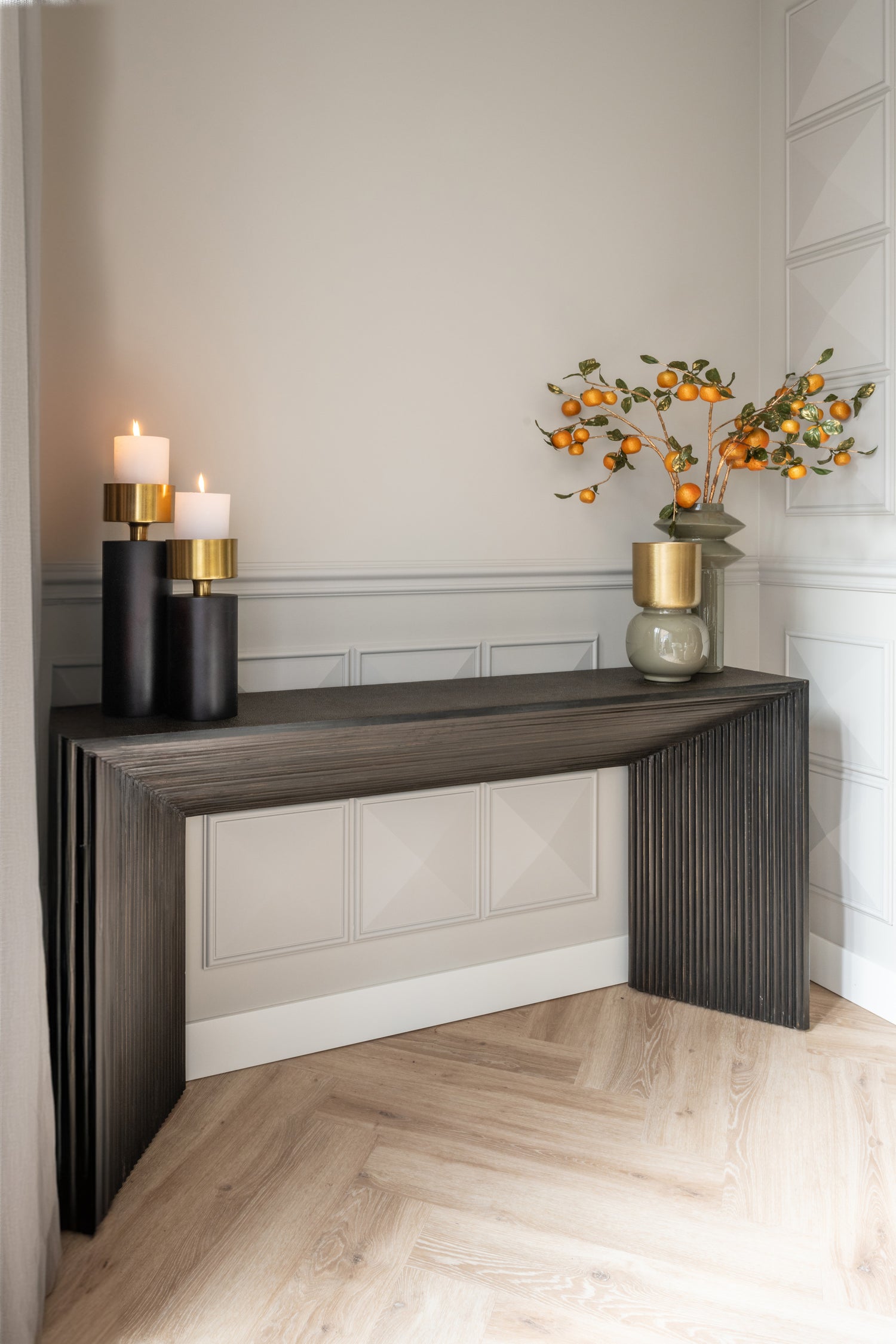 Richmond Interiors Vase Clover brushed gold
