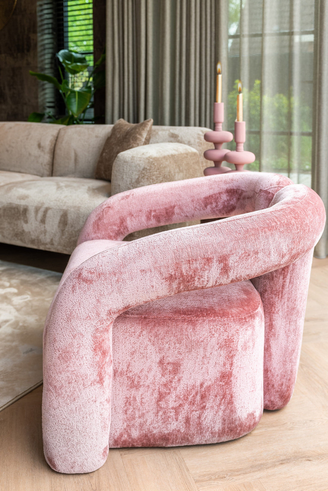 Richmond Interiors Sessel Dana rose chenille (Bergen 705 rose chenille) Polstersessel Richmond Interiors