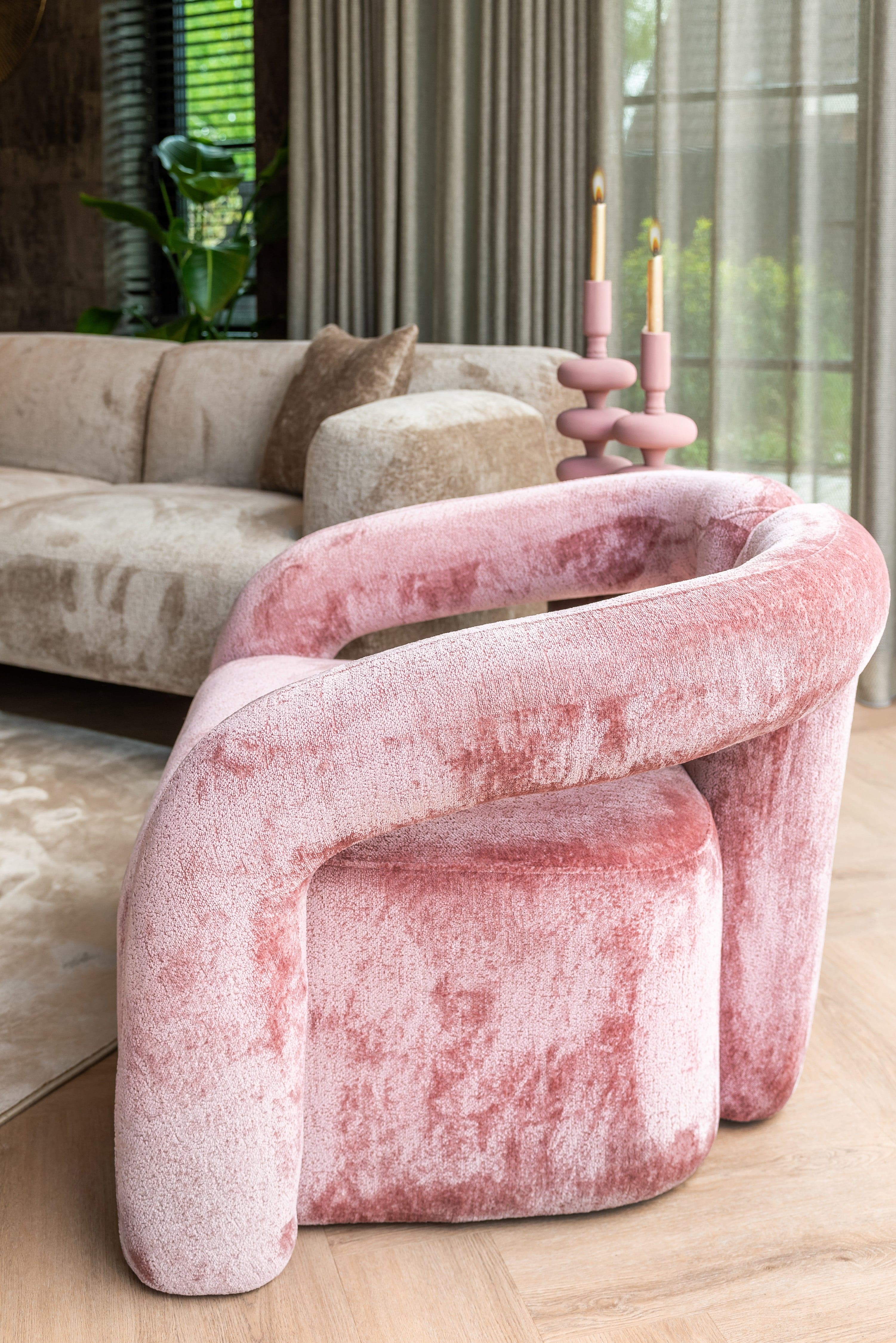 Richmond Interiors Sessel Dana rose chenille (Bergen 705 rose chenille) Polstersessel Richmond Interiors