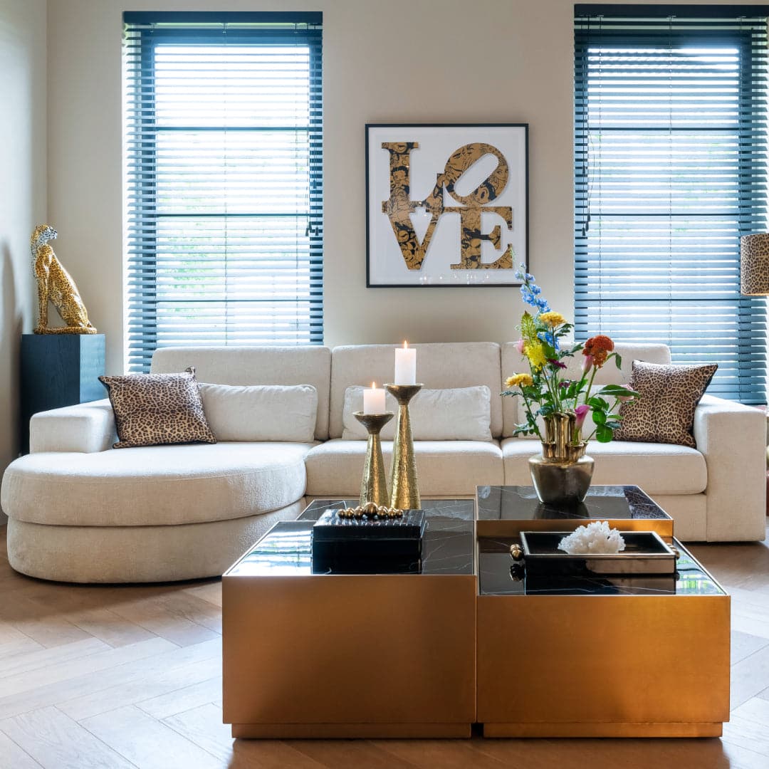 Richmond Interiors Sofa Felix Lounge links rund + 2,5 Sitzplätze weiß Chenille 3-Sitzer Sofa Richmond Interiors