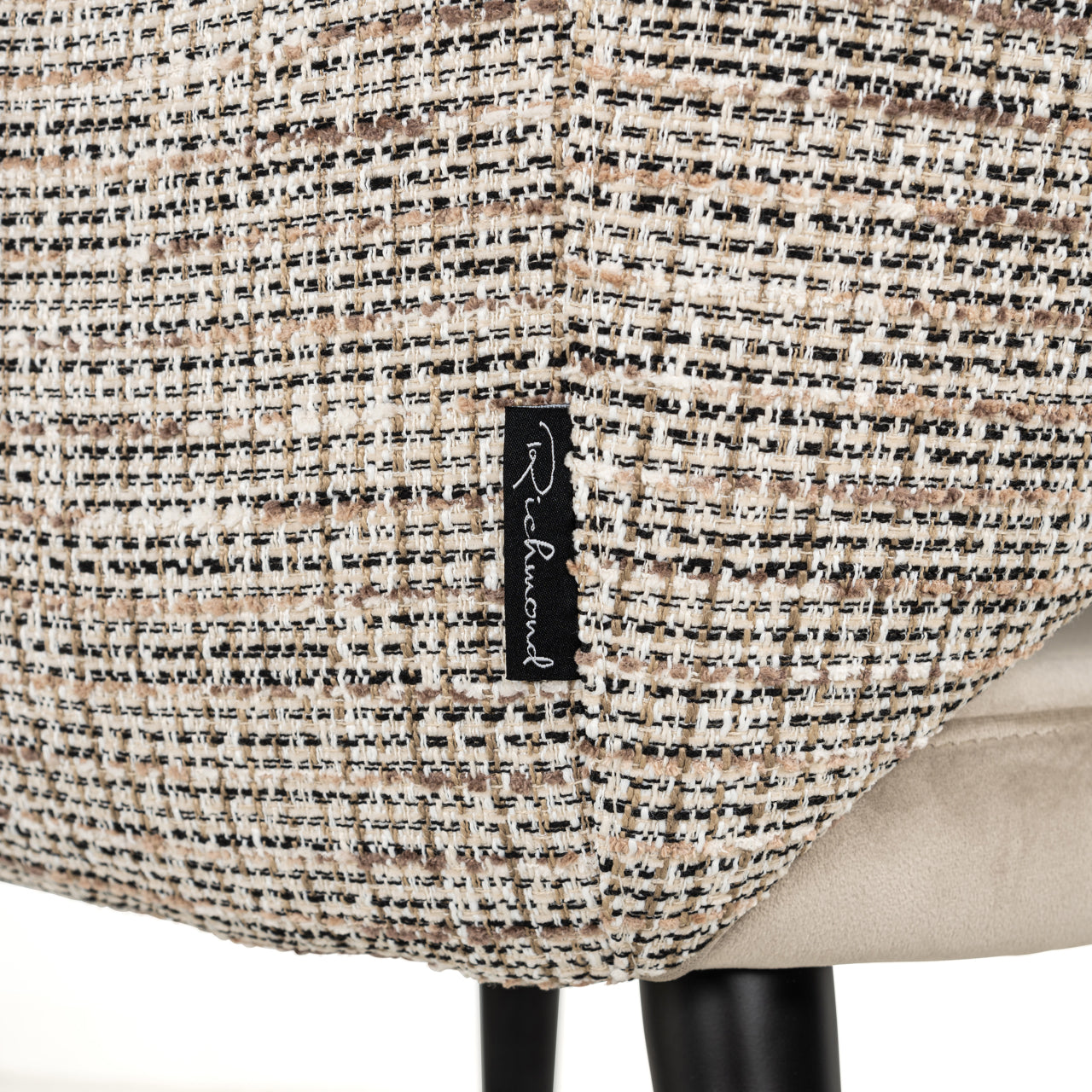 Richmond Interiors Esszimmerstuhl Giovanna trendy nature / khaki velvet fire retardant Esszimmerstuhl Richmond Interiors