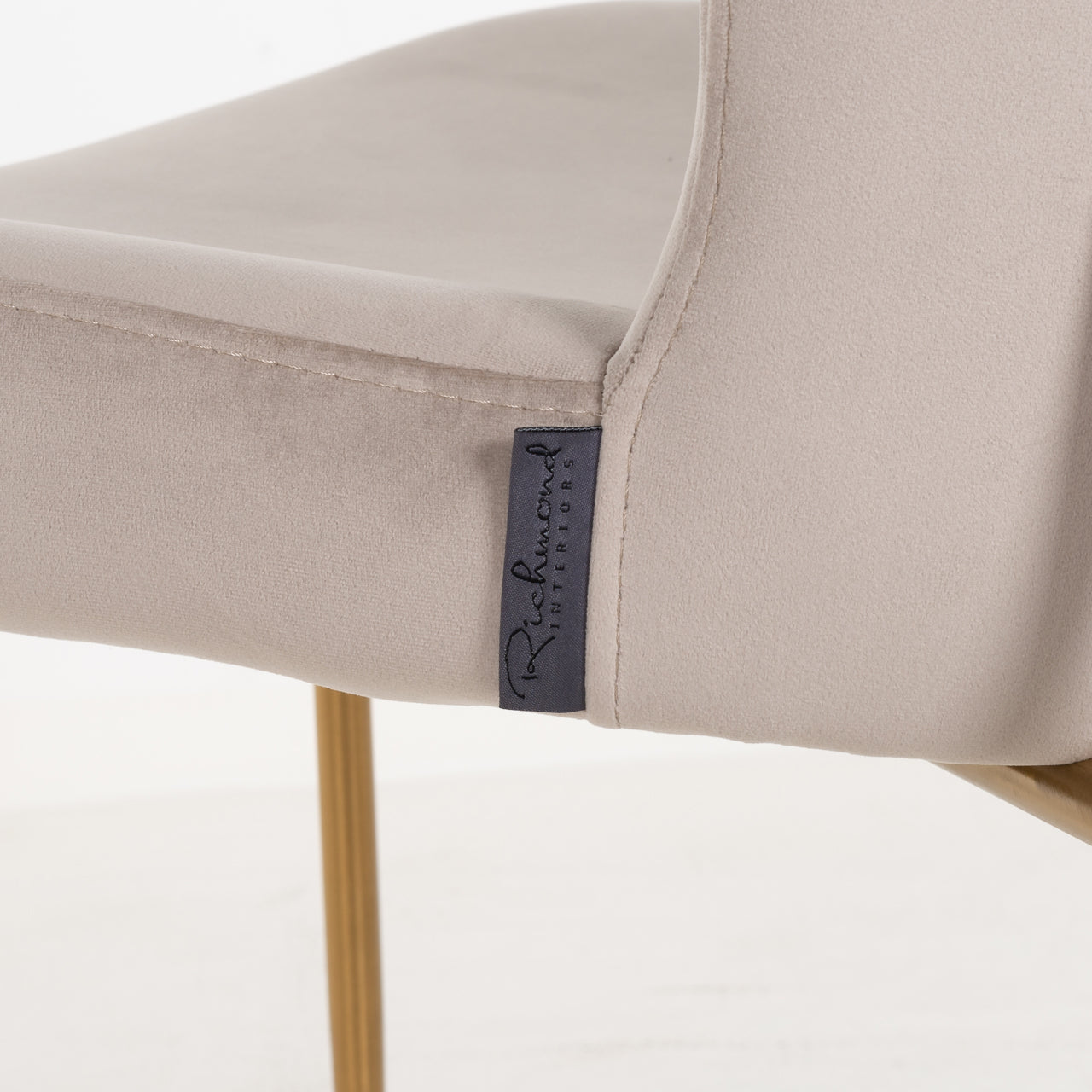 Richmond Interiors Esszimmerstuhl Odessa khaki velvet fire retardant (Set of 2) Esszimmerstuhl Richmond Interiors