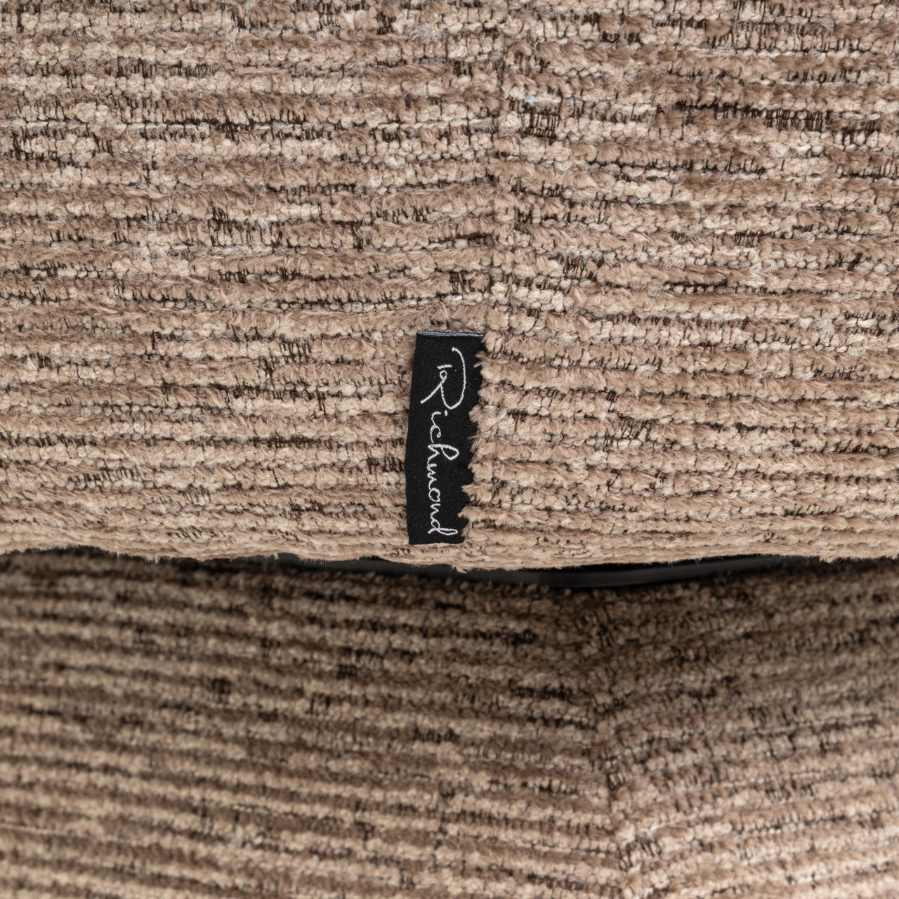 Richmond Interiors Esszimmerstuhl Quiriro mocca linear swivel Esszimmerstuhl Richmond Interiors