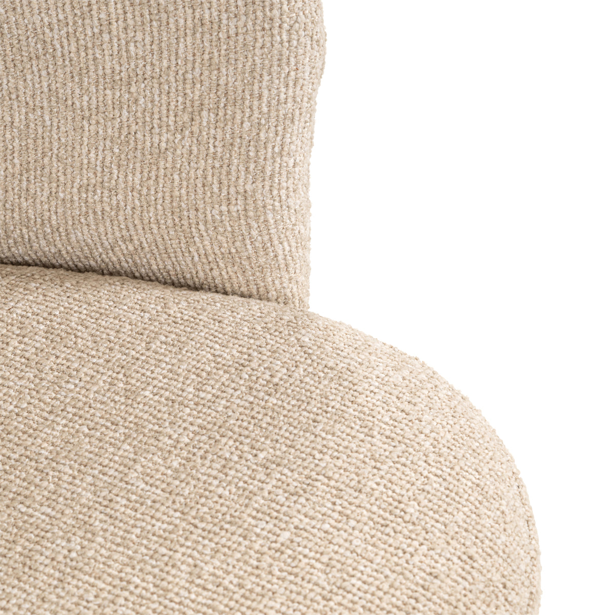 Richmond Interiors Esszimmerstuhl Zendaya biscotti swivel fire retardant Richmond Interiors